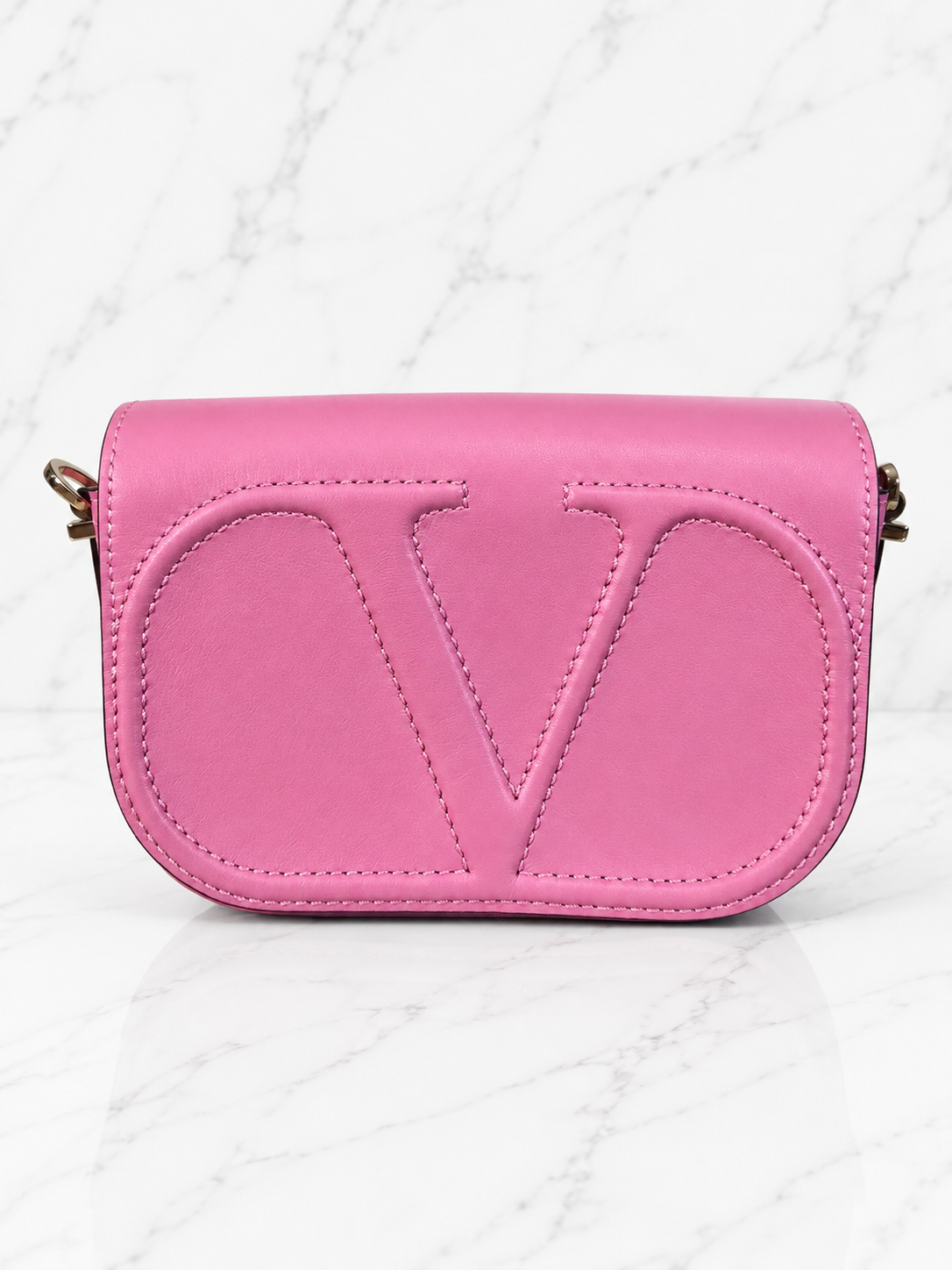 Valentino Garavani Locò Small Shoulder Bag Pink