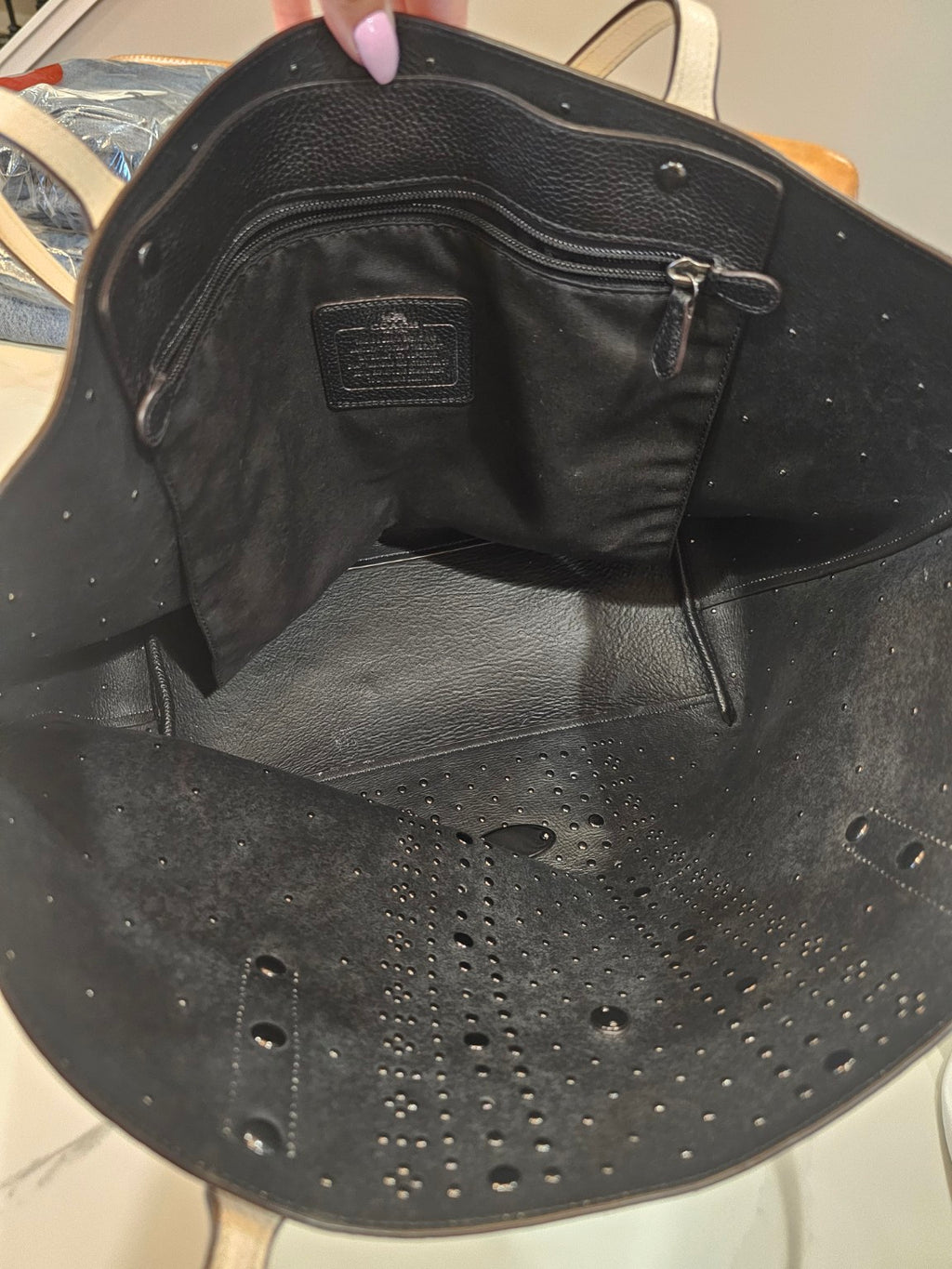 Coach Market Tote – White Pebbled Leather with Bandana Rivets
