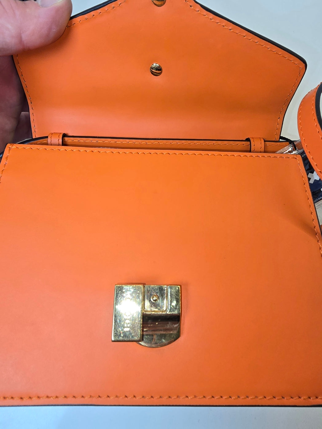 Gucci Sylvie Mini Shoulder Bag in Orange