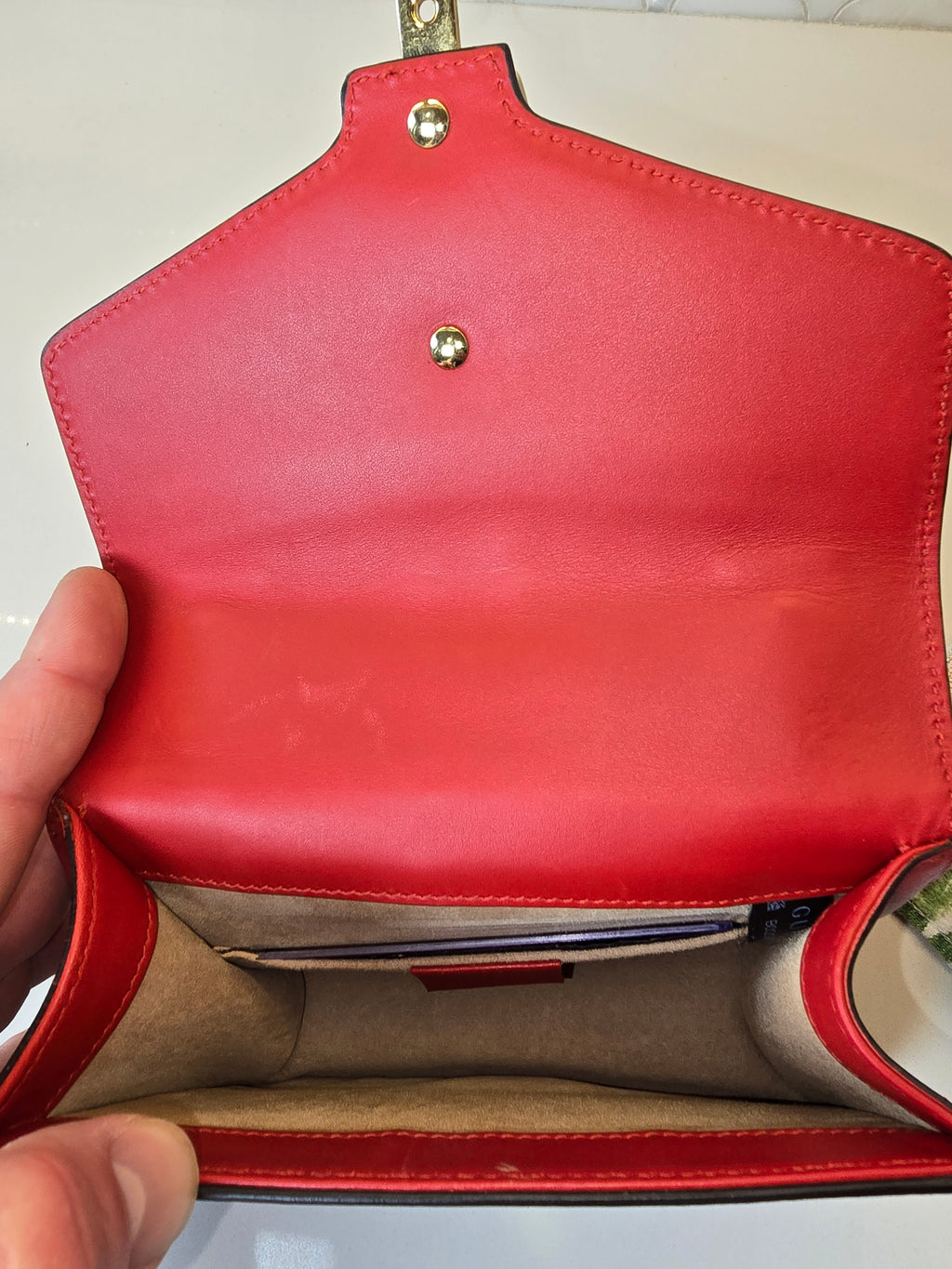 Gucci Sylvie Mini Shoulder Bag in Red