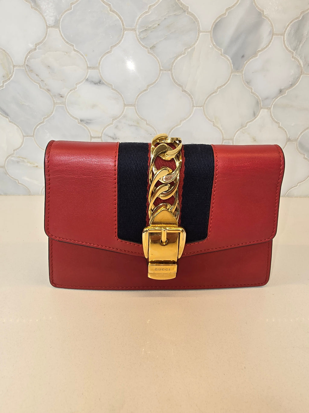 Gucci Sylvie Super Mini Bag – Red