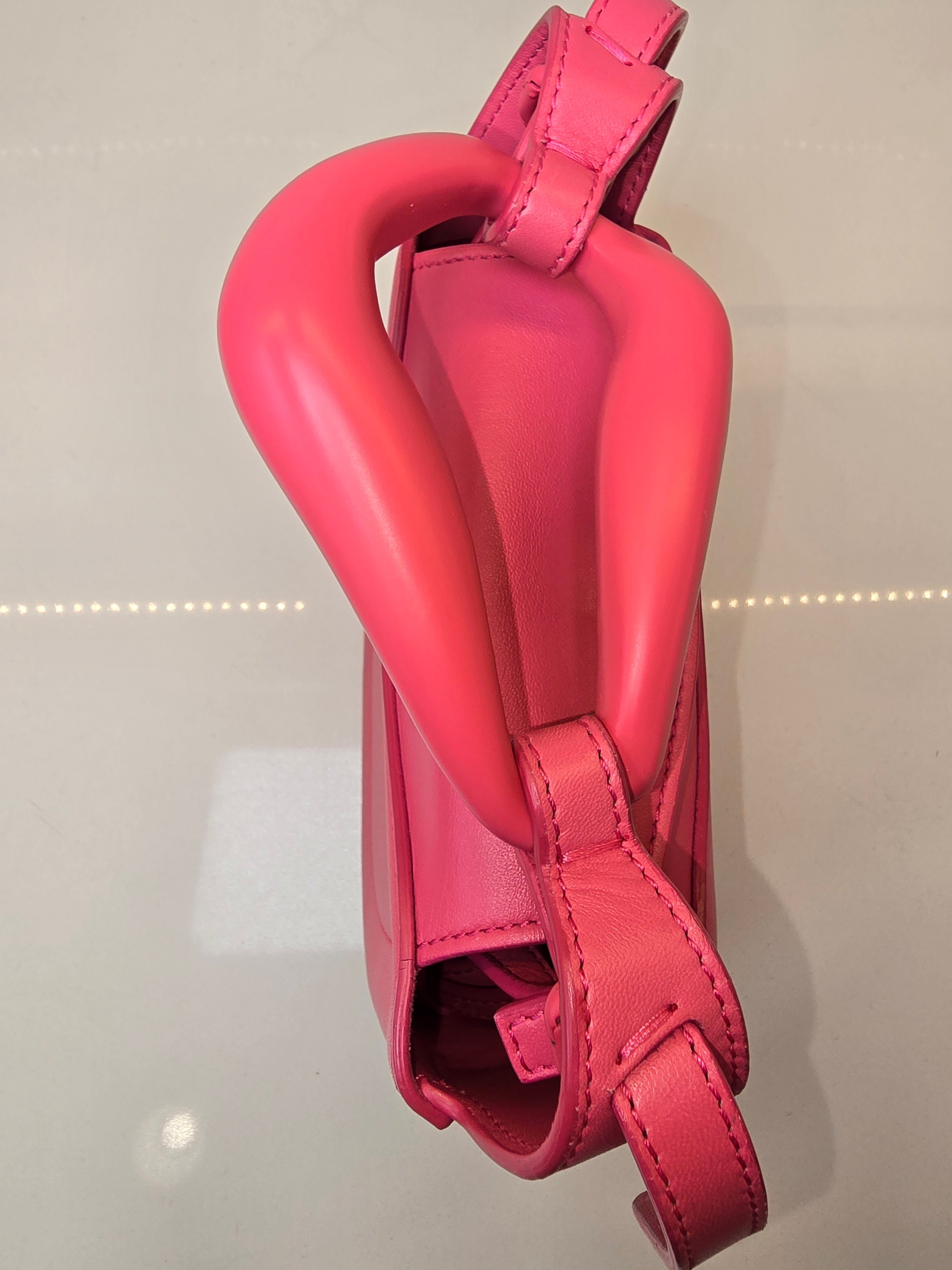 Chloé Kiss Purse – Hot Pink