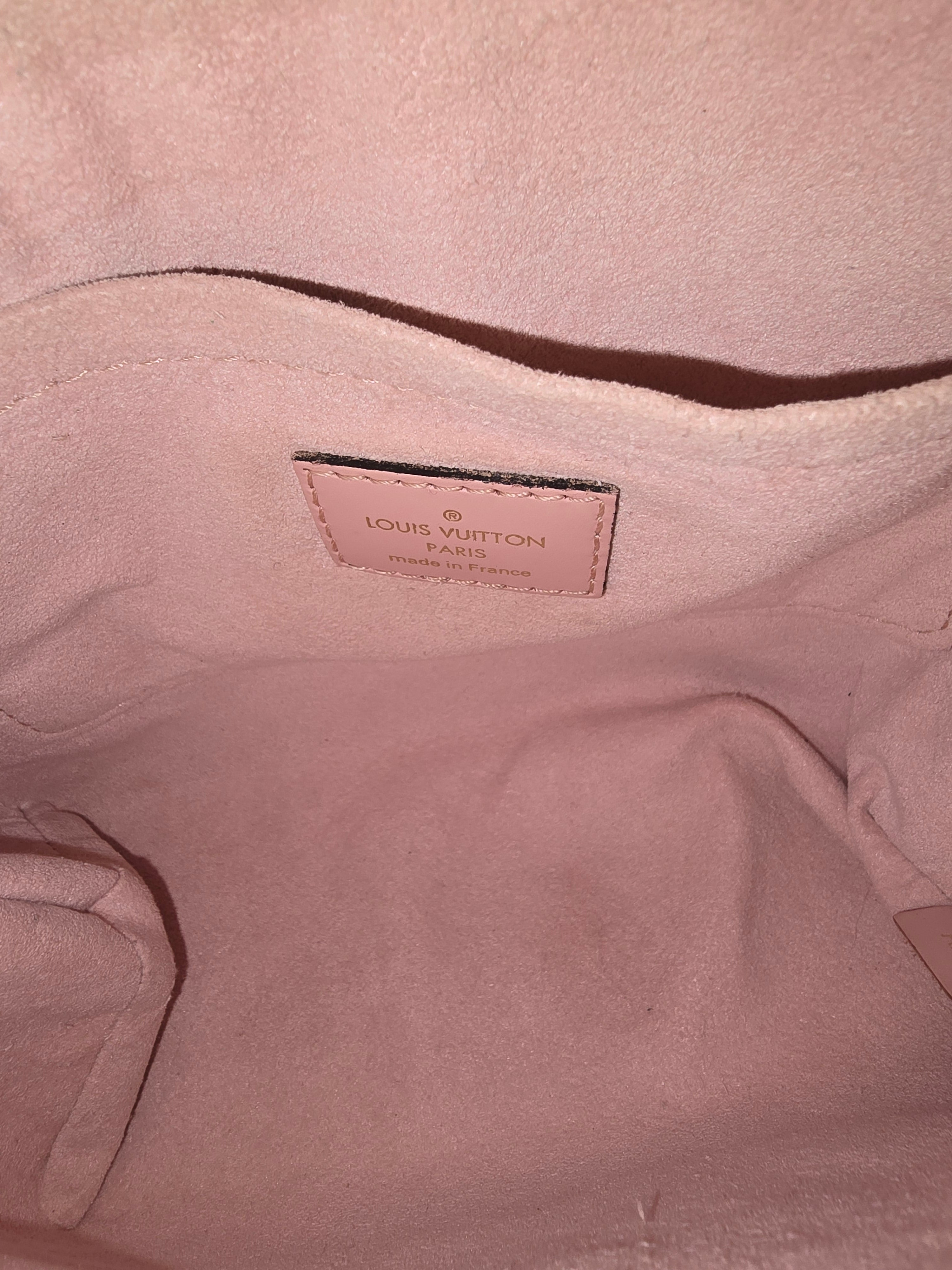 Louis Vuitton Locky BB Epi Leather in Light Pink