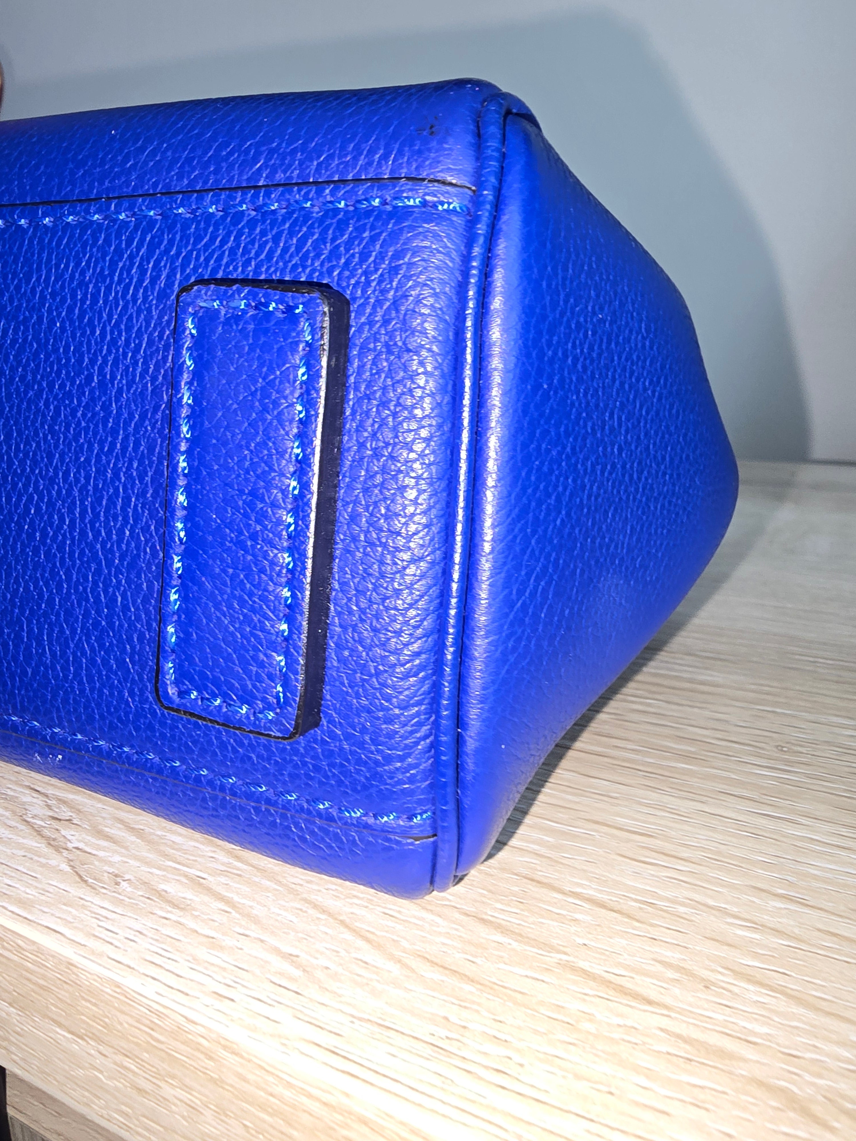 Versace Medusa Leather Shoulder Bag in Blue