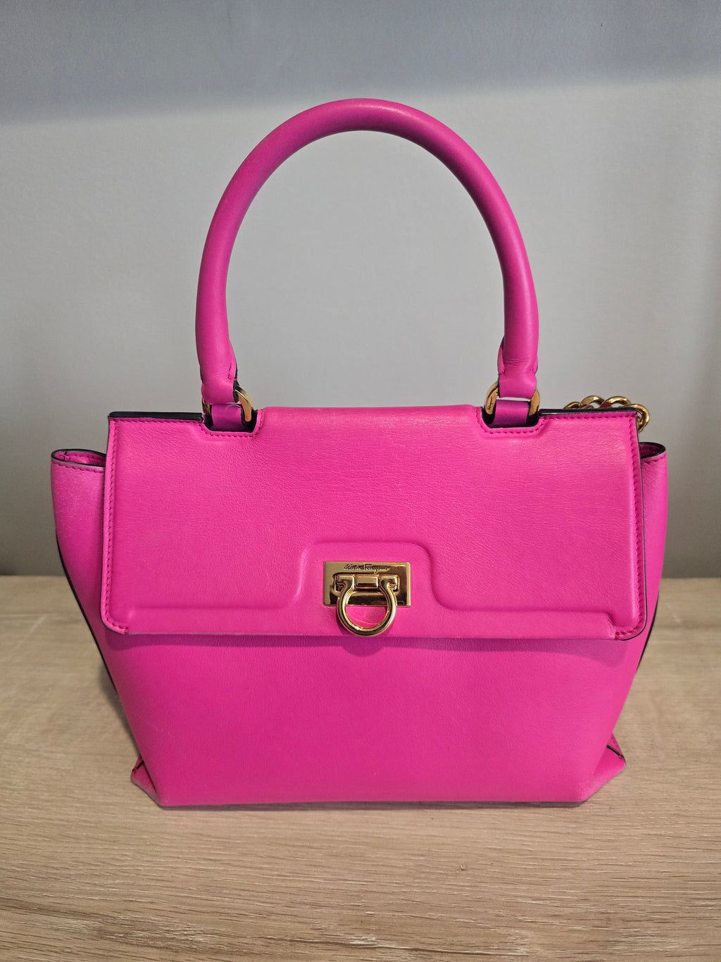 Salvatore Ferragamo Trifolio Large Leather Two Way Bag in Pink and Gold
