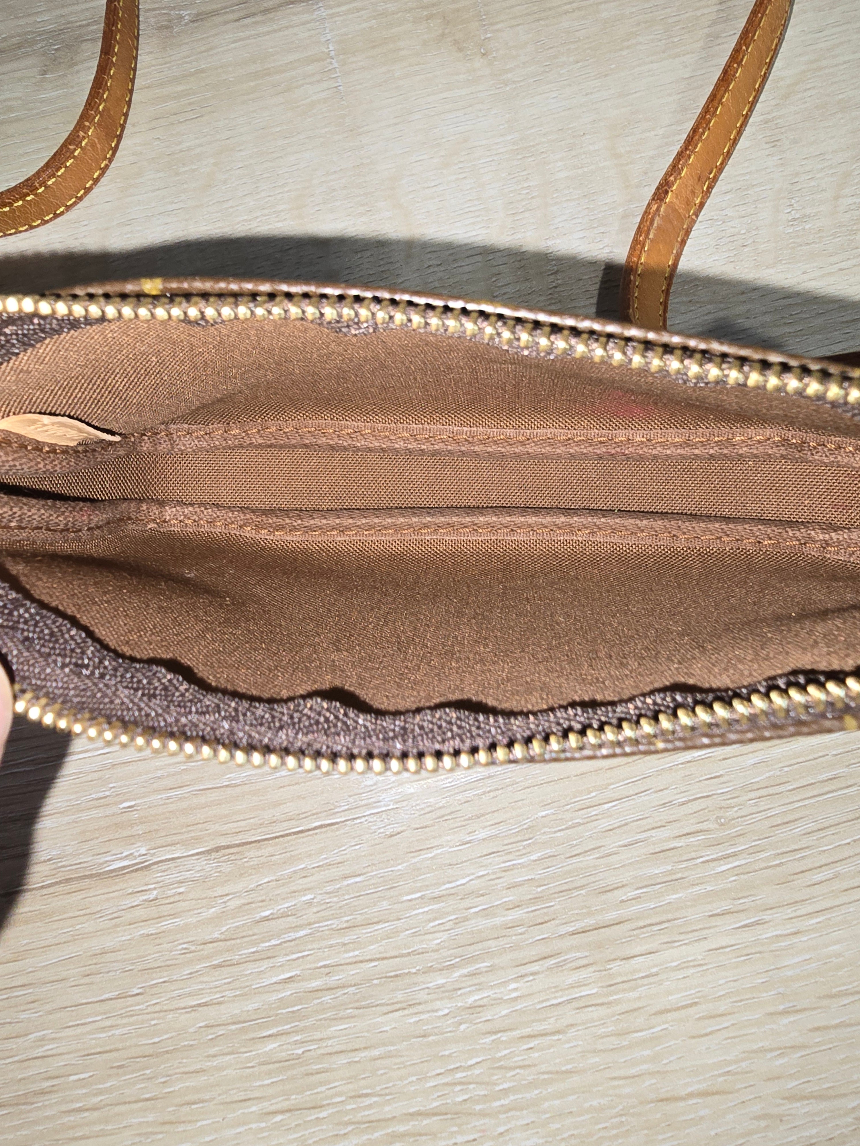 Louis Vuitton Monogram Pochette Accessoires