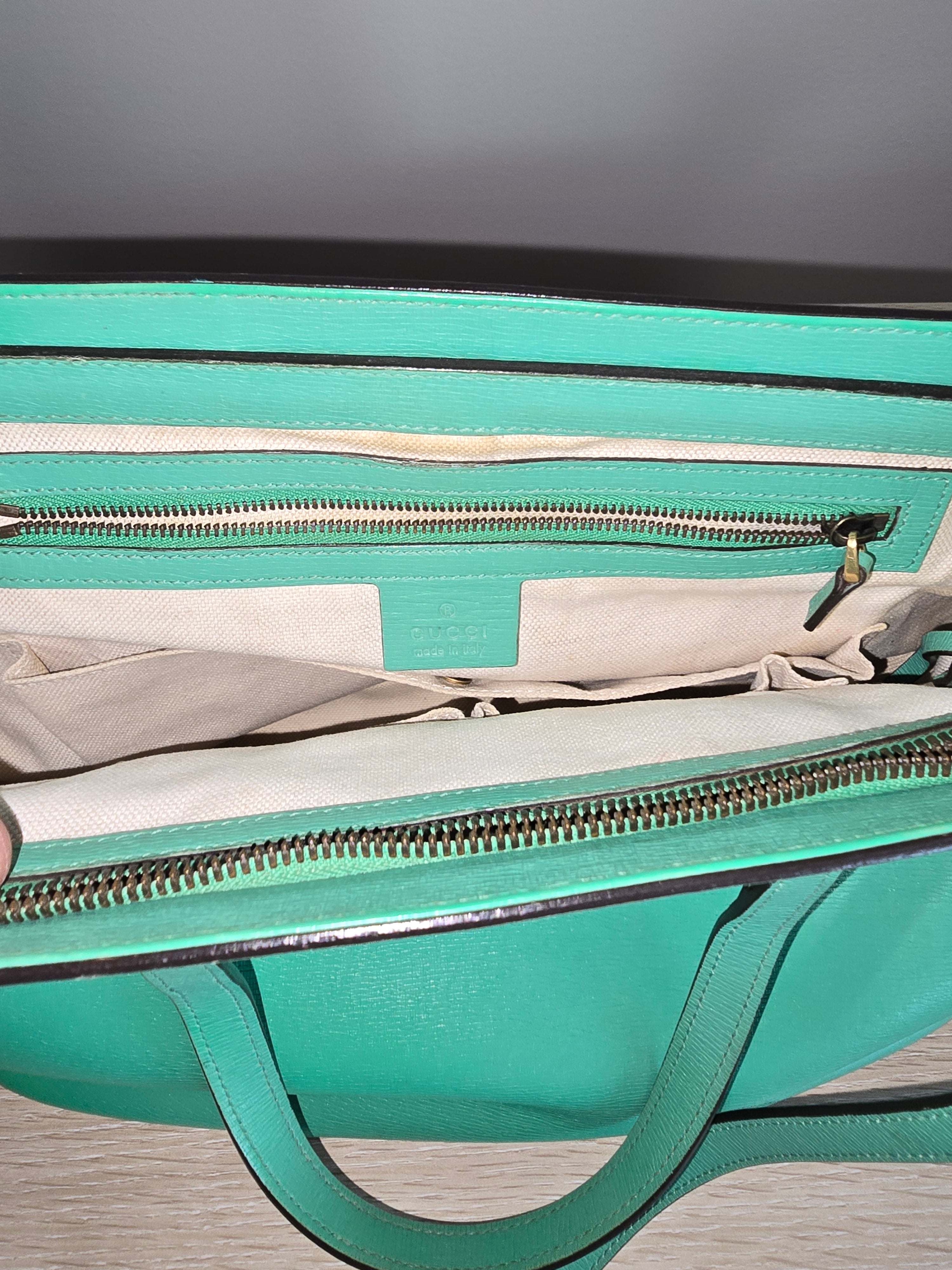 Gucci Horsebit Bright Bit Bag — Green