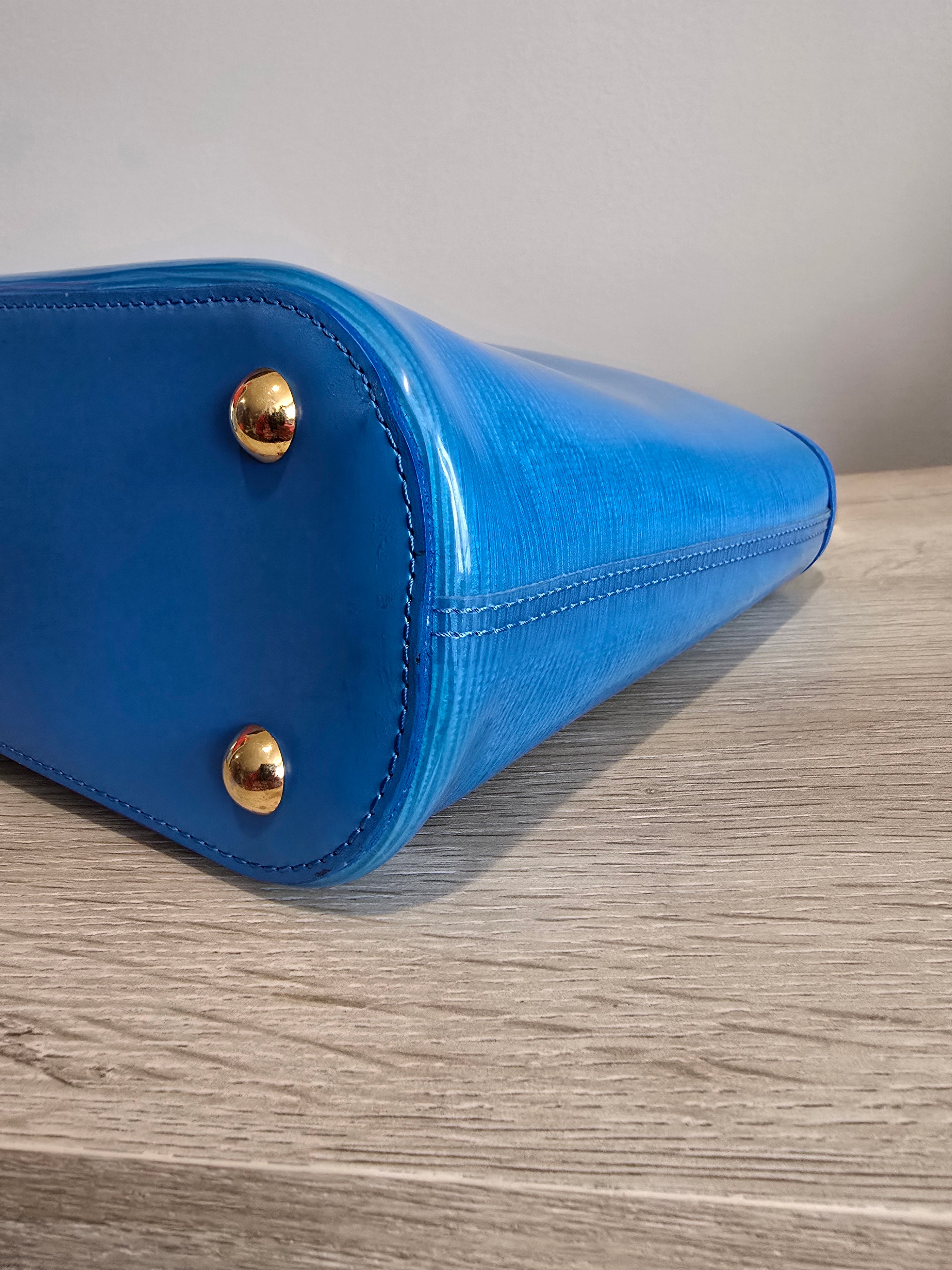 Louis Vuitton Epi Plage Vinyl Handbag — Lagoon Blue