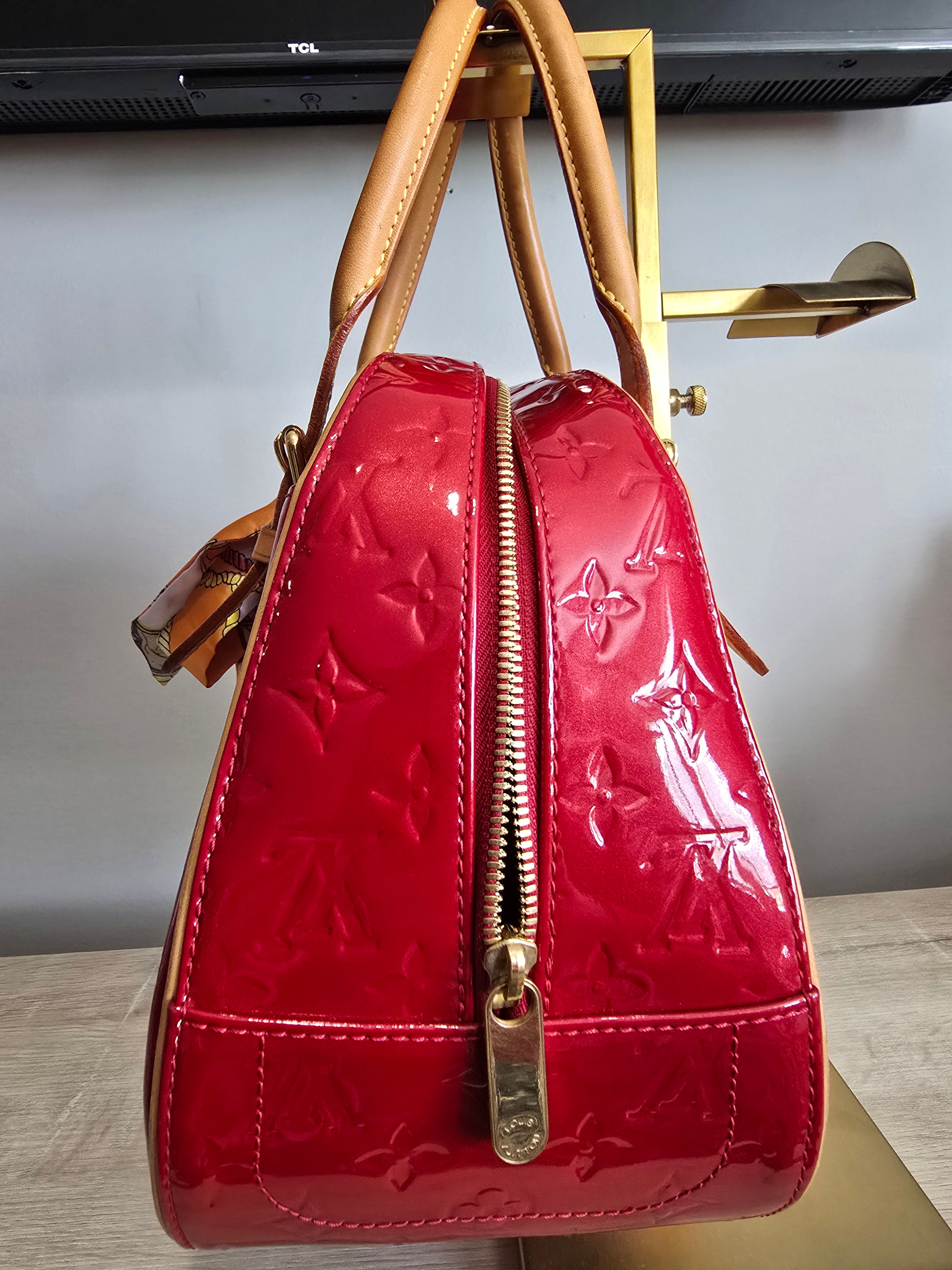 Louis Vuitton Monogram Vernis Summit Drive — Pomme D’Amour