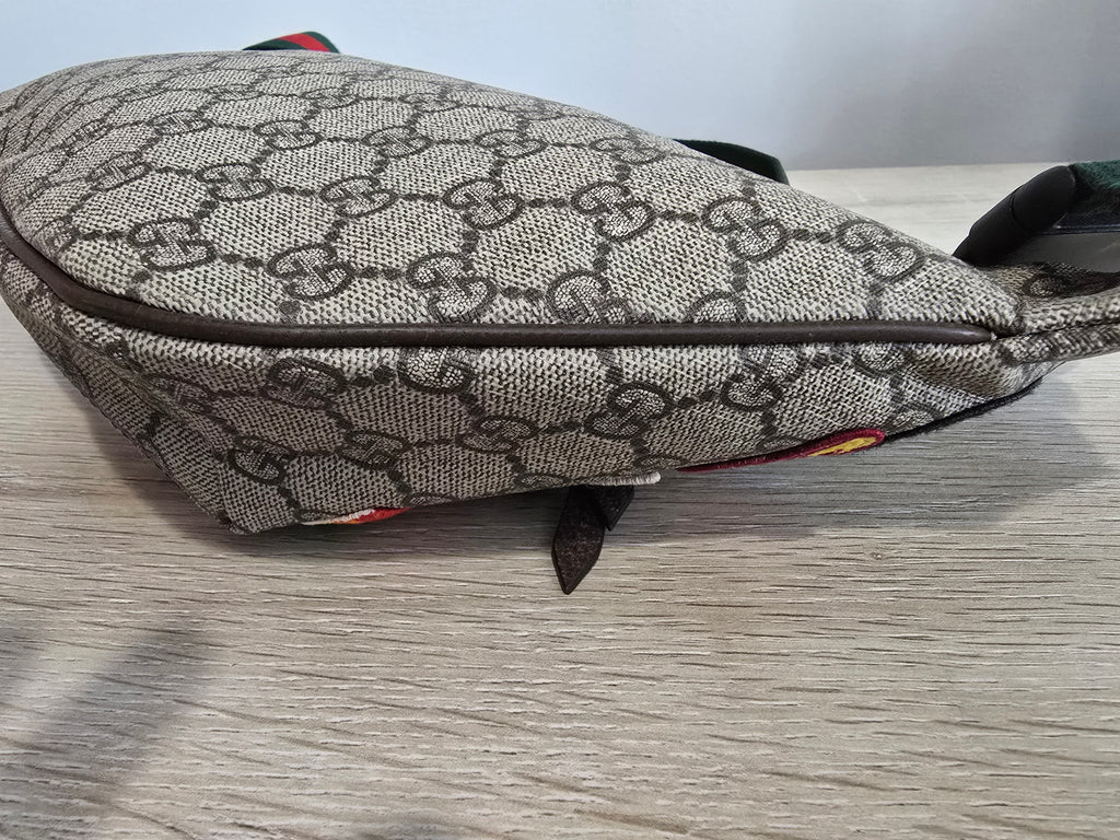 Gucci Supreme Monogram Courrier Belt Bag