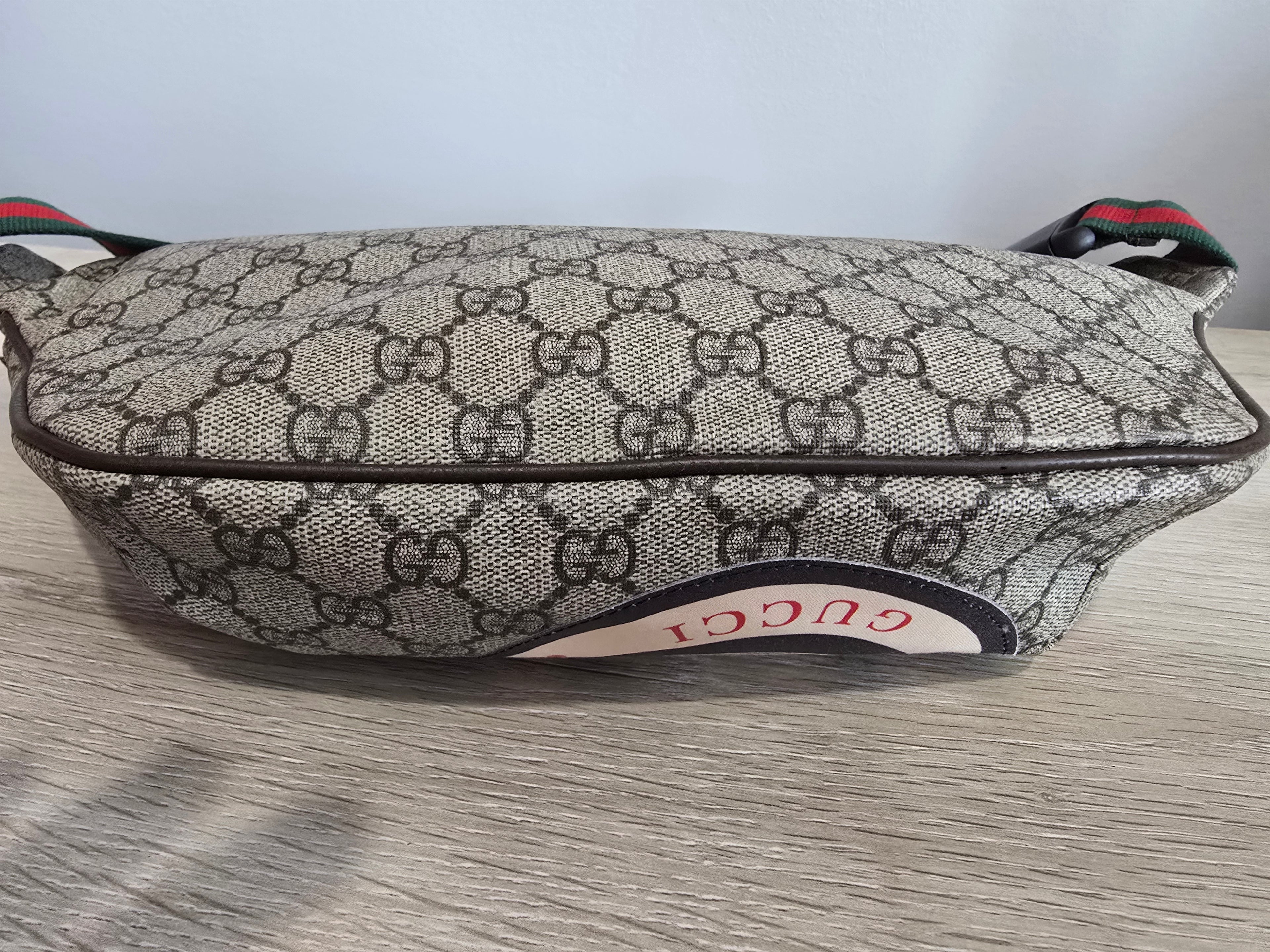 Gucci Supreme Monogram Courrier Belt Bag