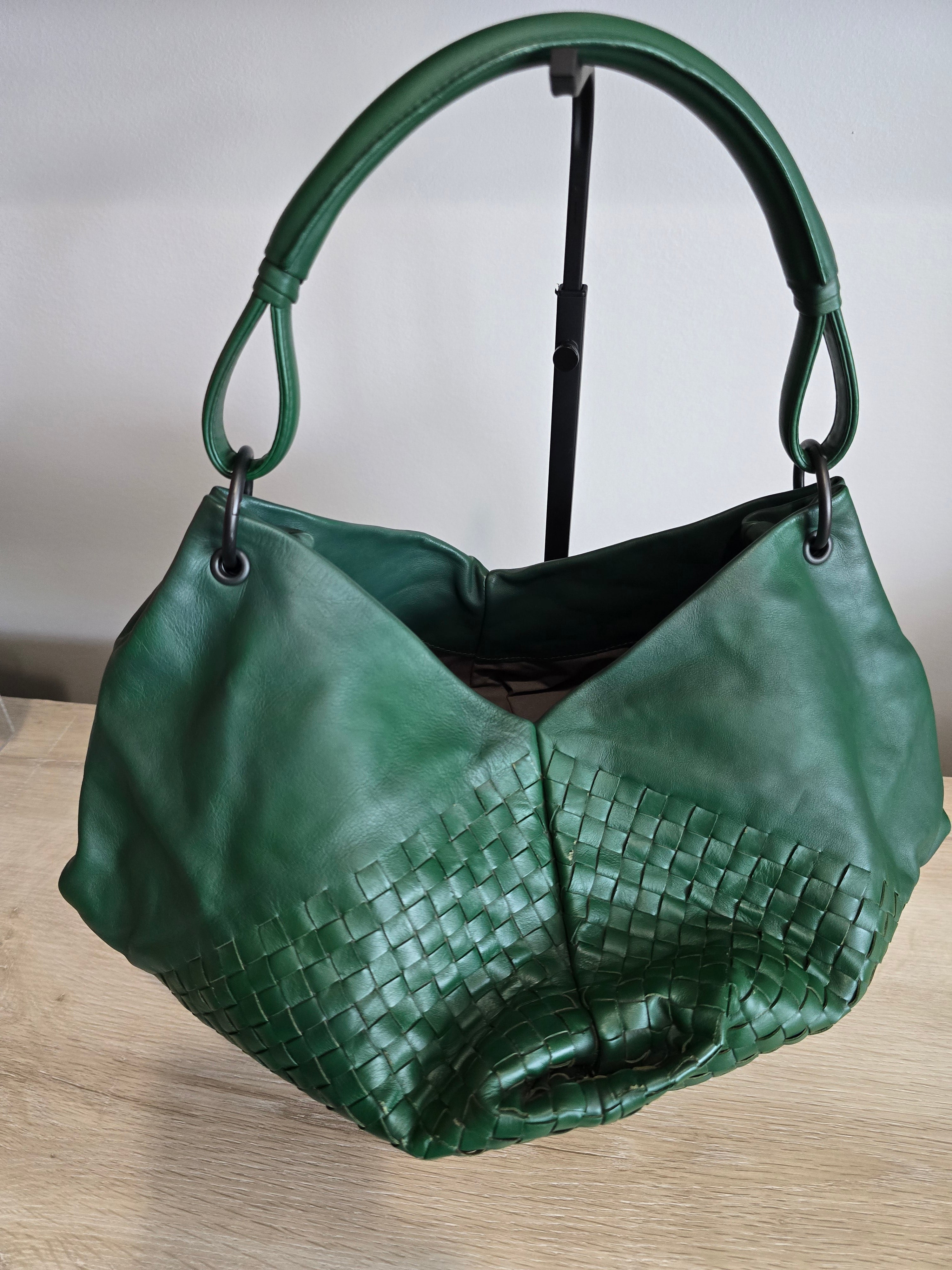 Bottega Veneta Fortune Cookie Hobo — Dark Green