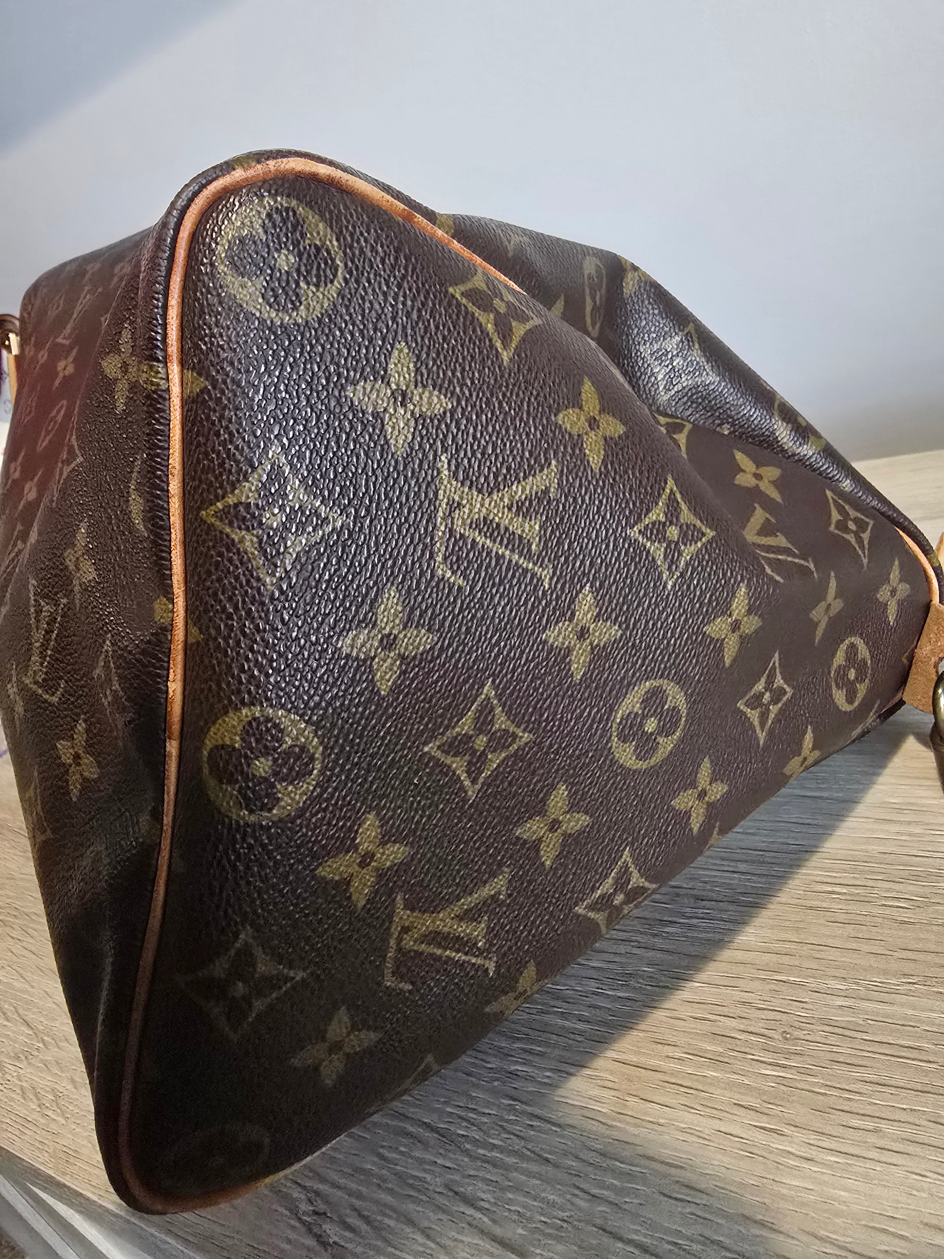 Louis Vuitton Speedy 35 — Monogram Canvas