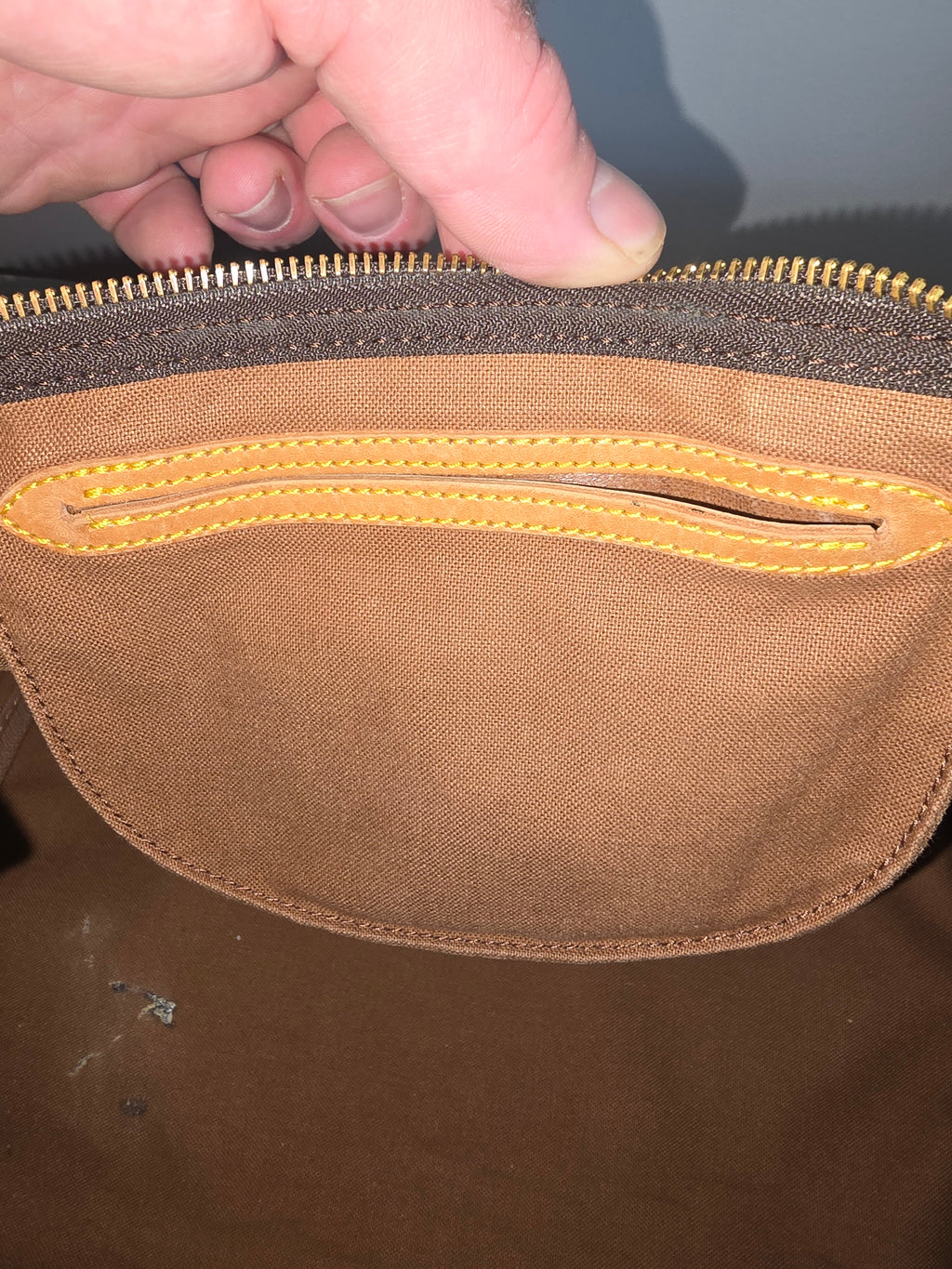 Louis Vuitton Speedy 35 — Monogram Canvas