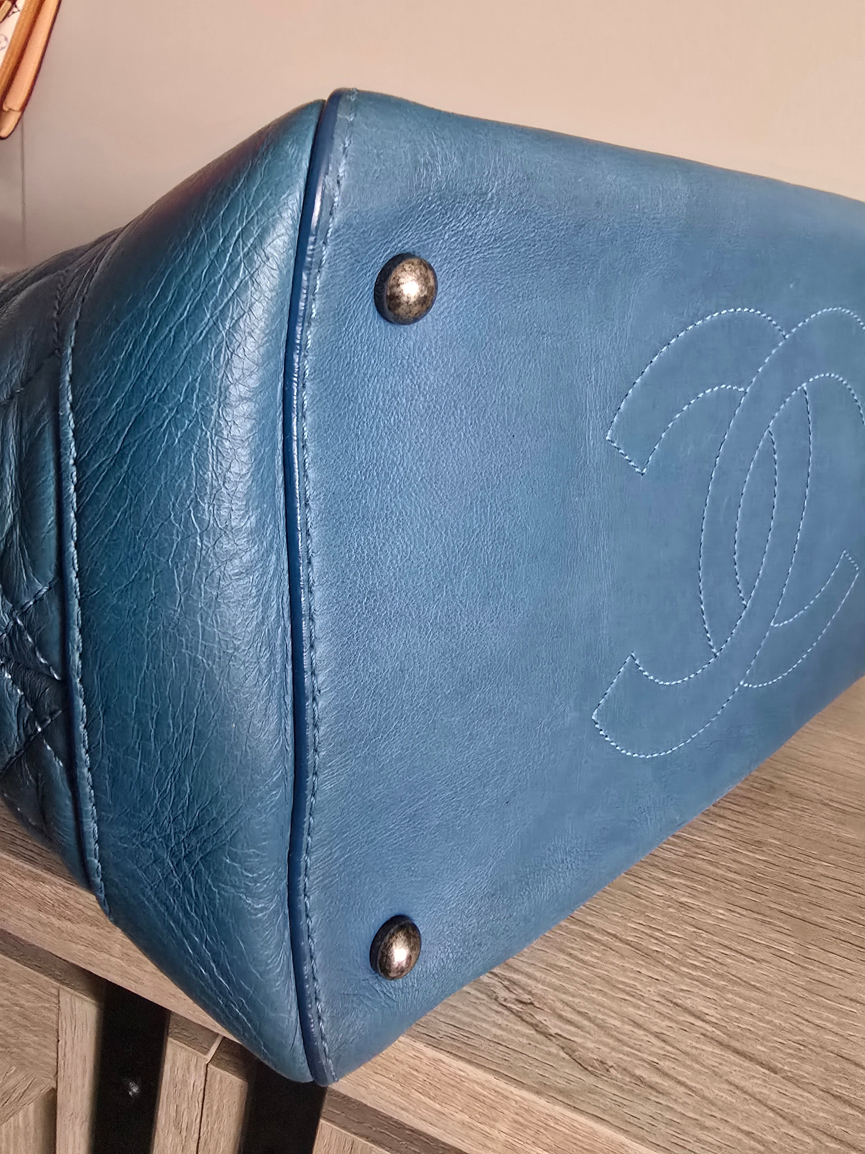 Chanel Quilted Calfskin Easy Shopping Tote