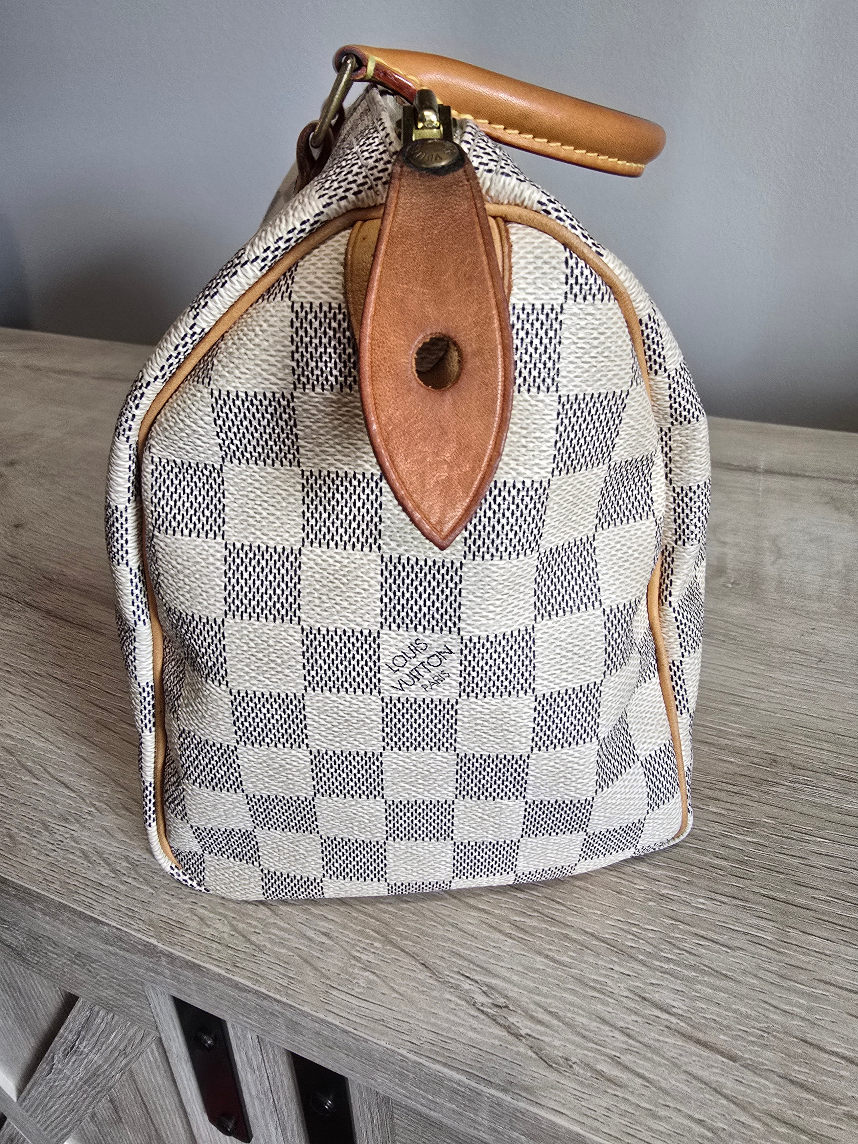Louis Vuitton Damier Azur Speedy 20