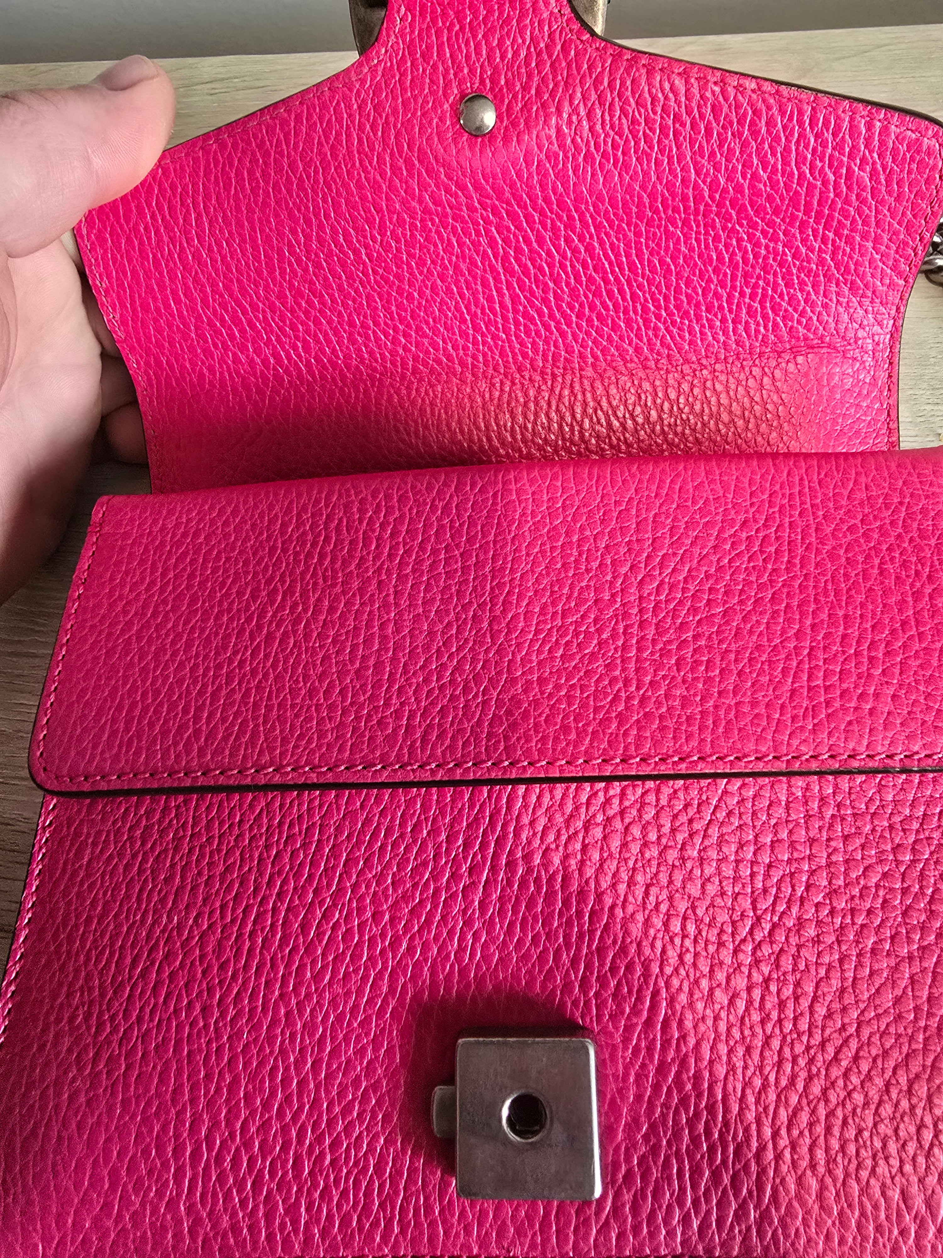Gucci Small Dionysus Bag — Pink