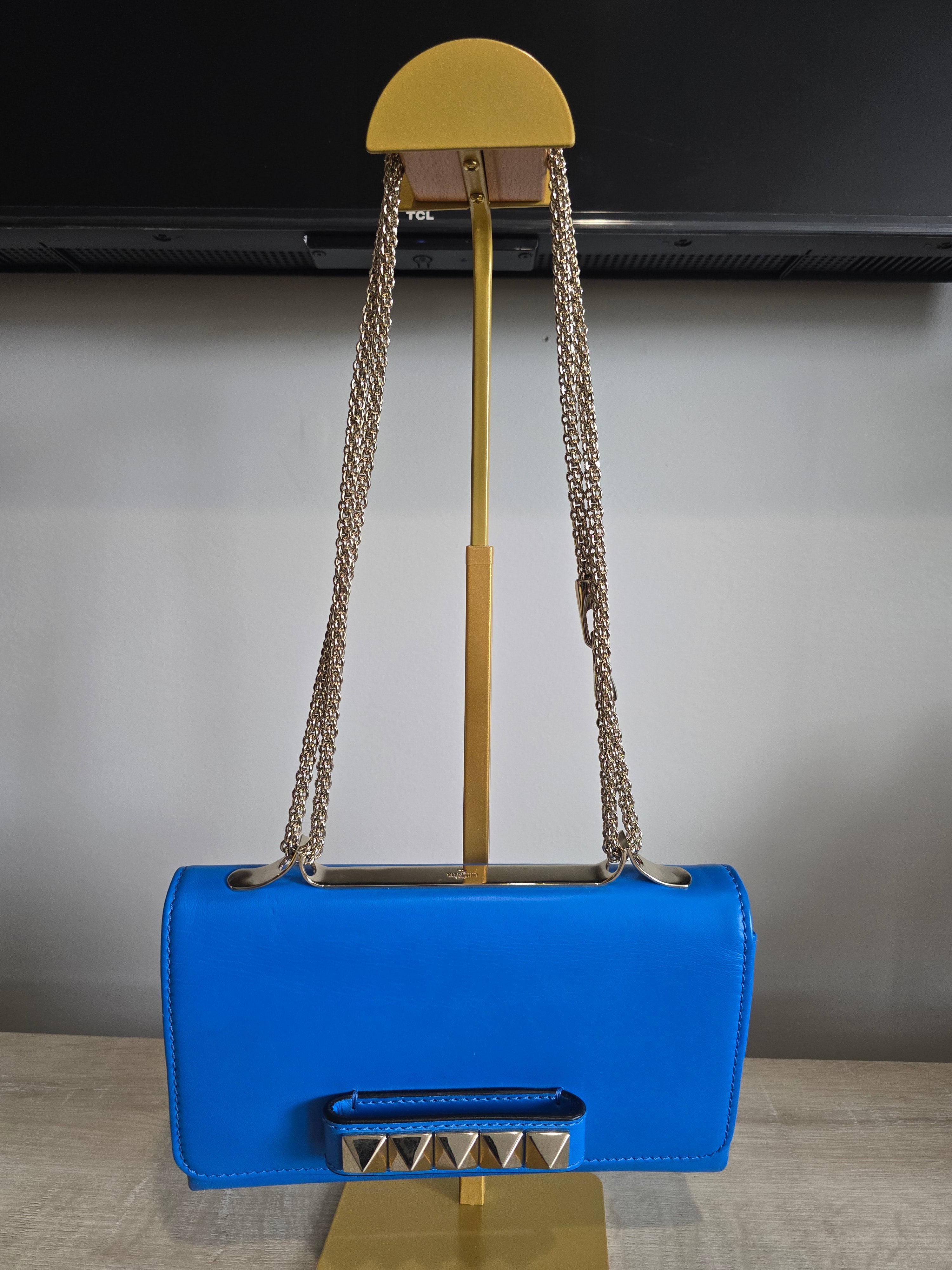 Valentino Garavani Va Va Voom Shoulder Bag — Vibrant Blue