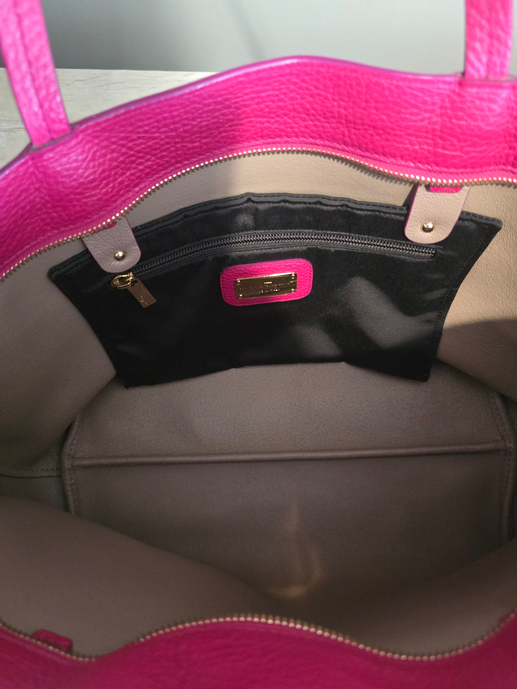 Salvatore Ferragamo Pebbled Calfskin Leather Tote — Pink