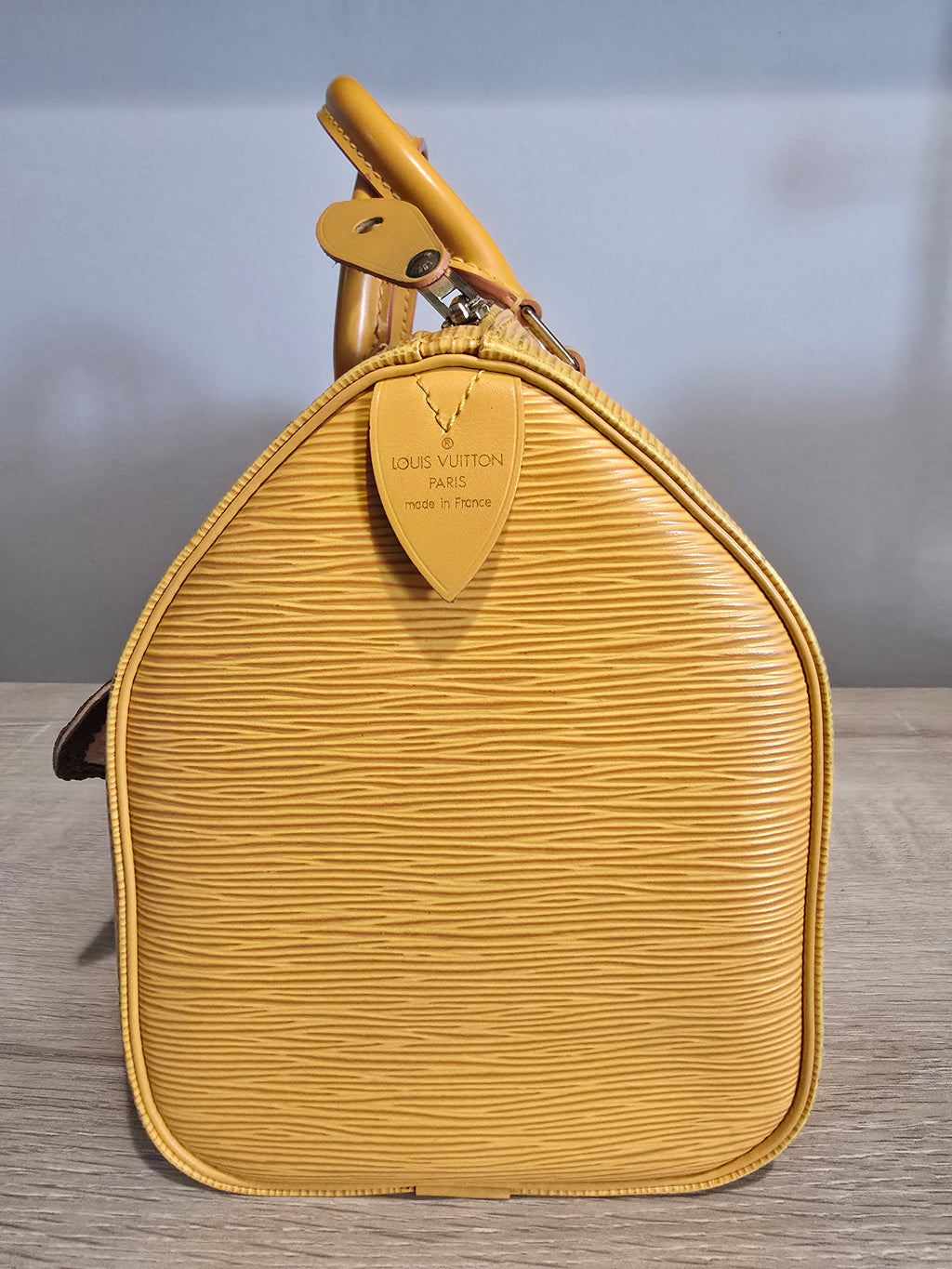 Louis Vuitton Epi Speedy 25 — Yellow