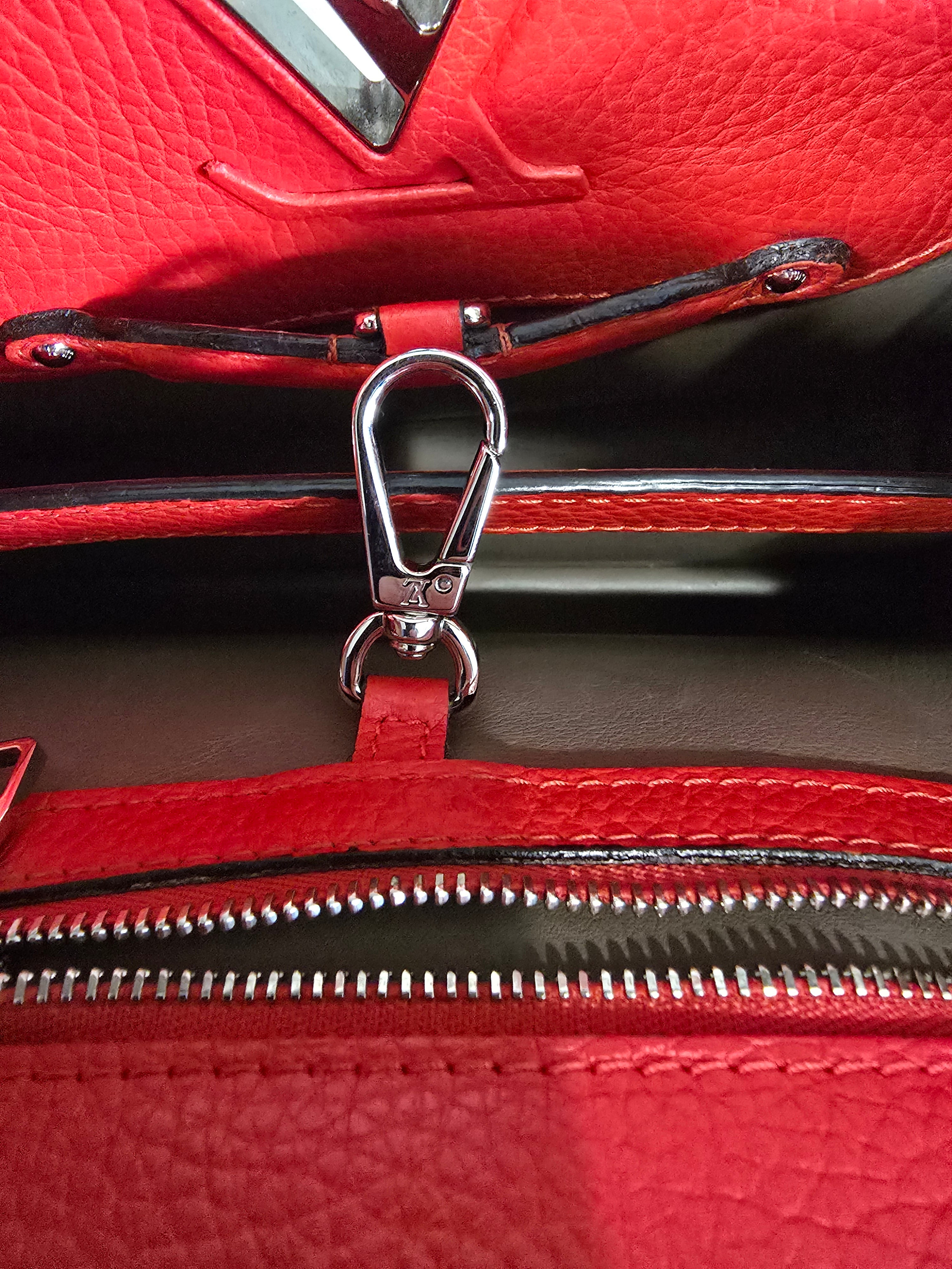 Louis Vuitton Capucines MM Rubis Red