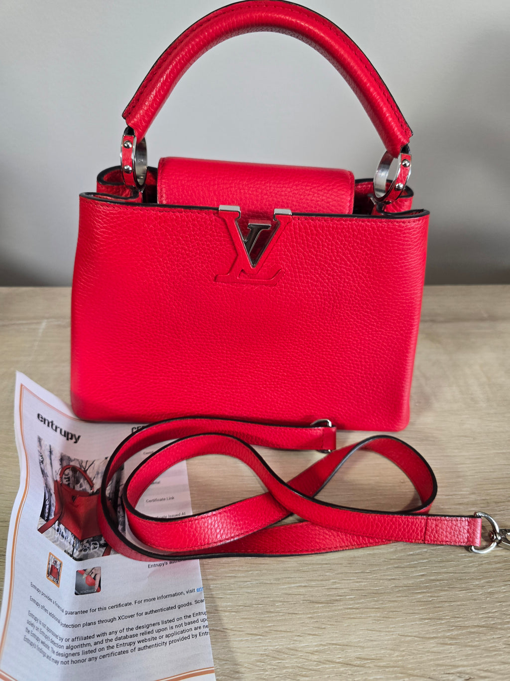 Louis Vuitton Capucines MM Rubis Red