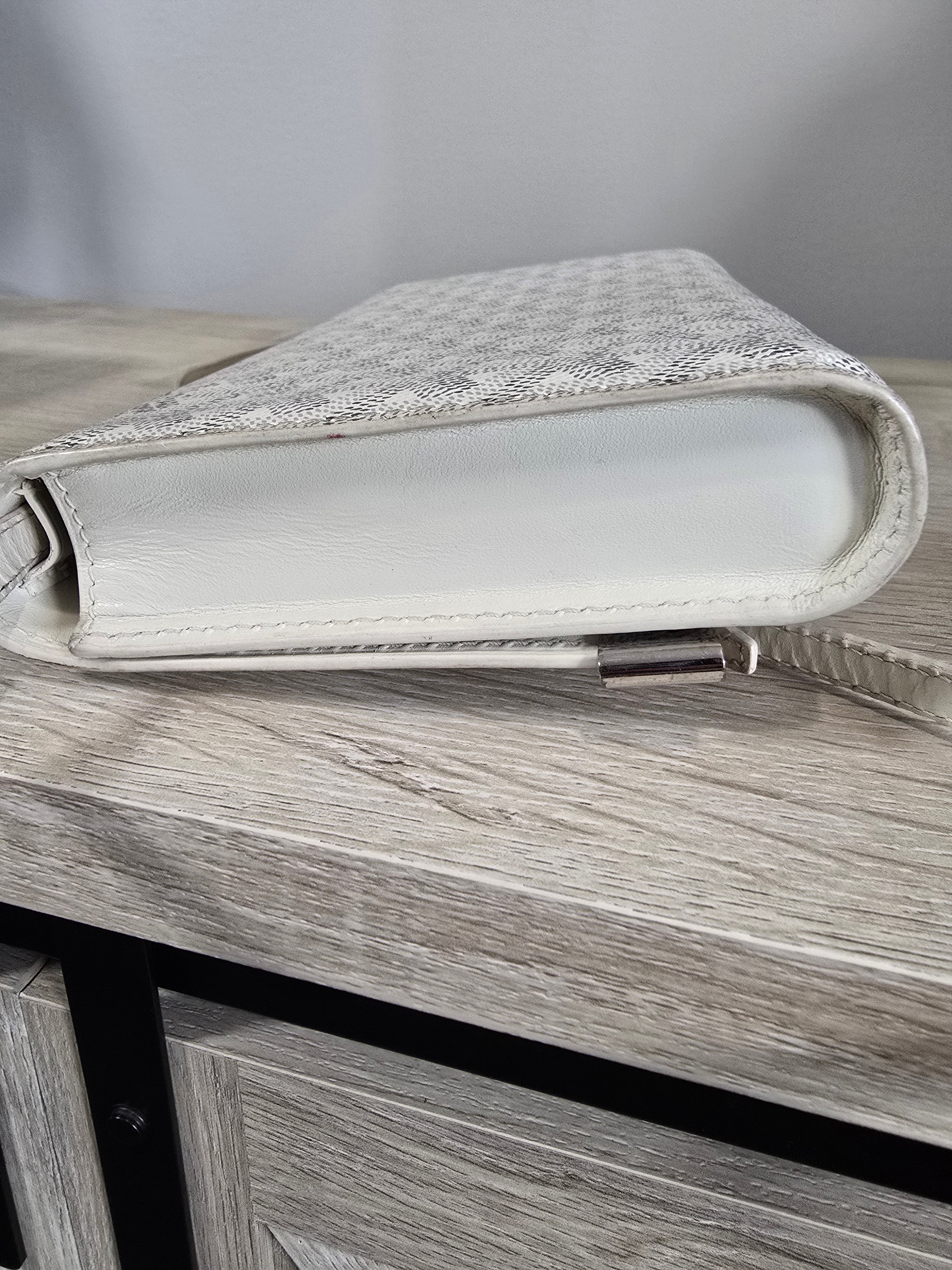Goyard Goyardine Monte Carlo Bois Clutch White