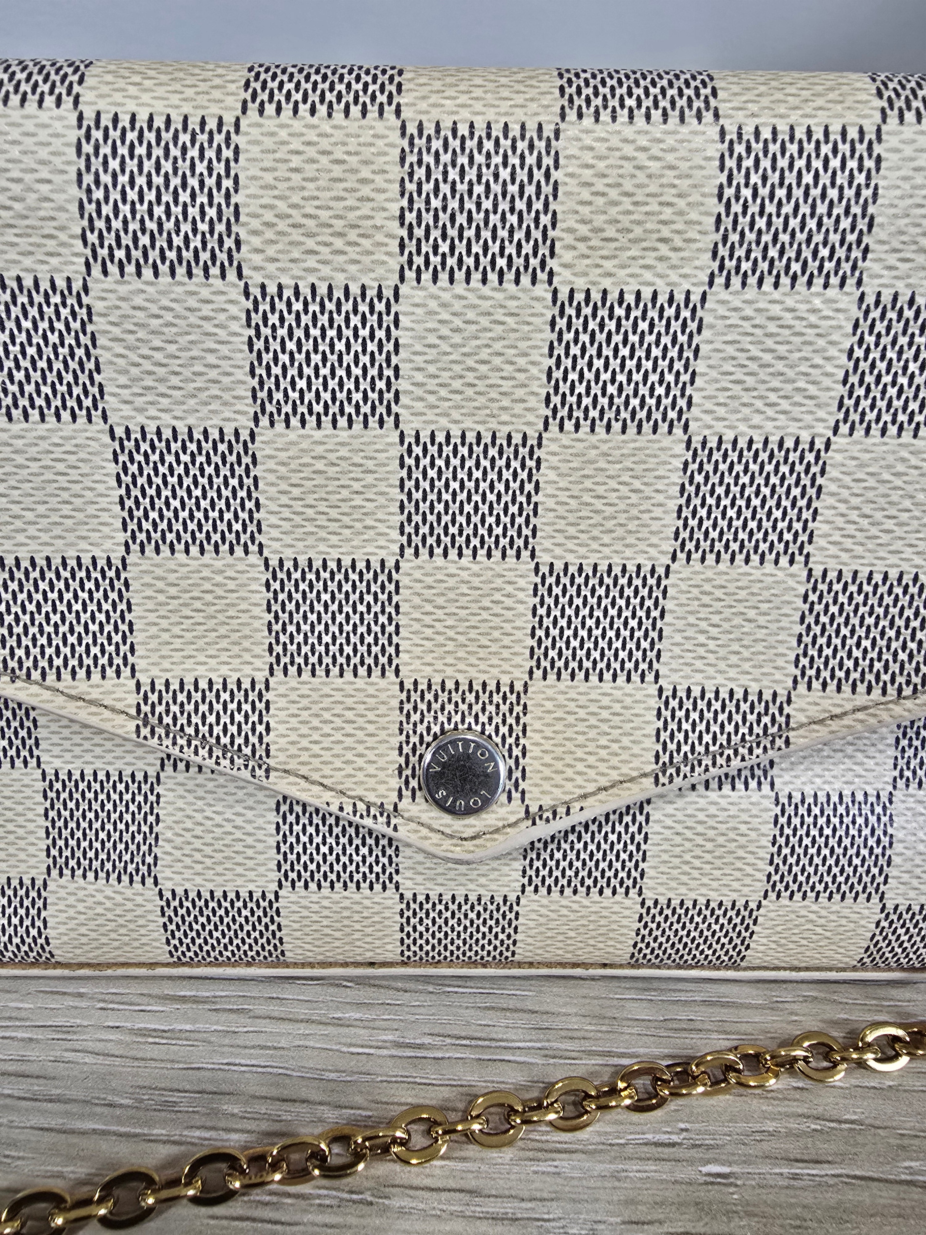 Louis Vuitton Damier Azur Pochette Félicie