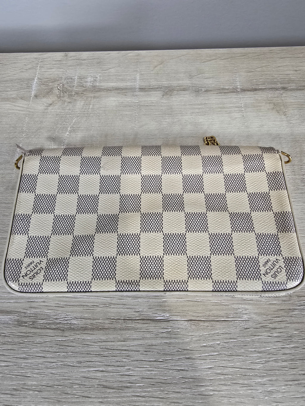 Louis Vuitton Damier Azur Pochette Félicie