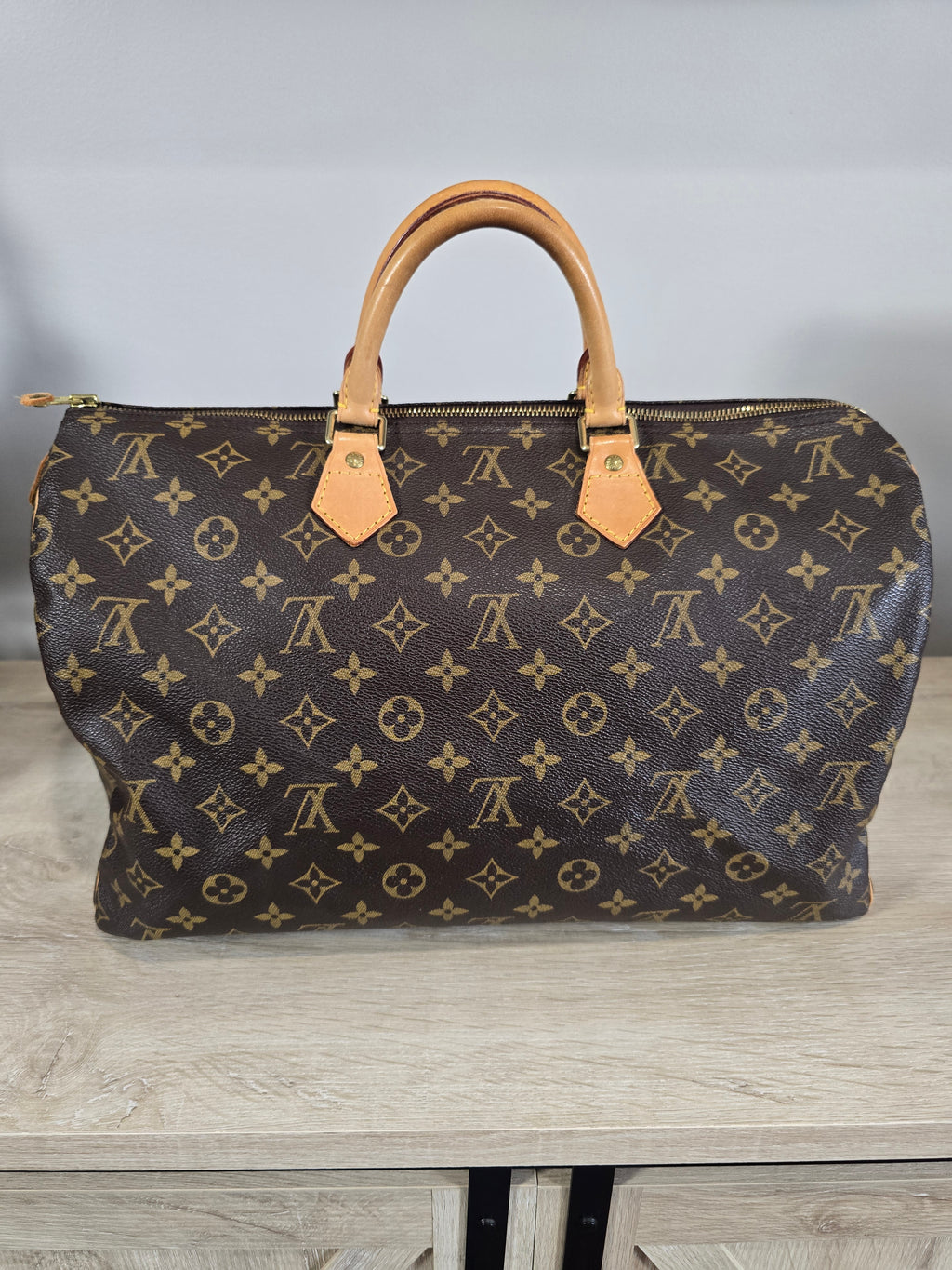Louis Vuitton Monogram Speedy 40