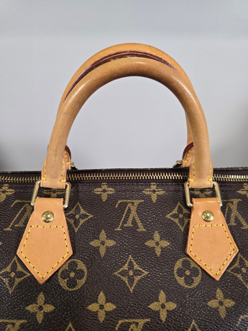 Louis Vuitton Monogram Speedy 40