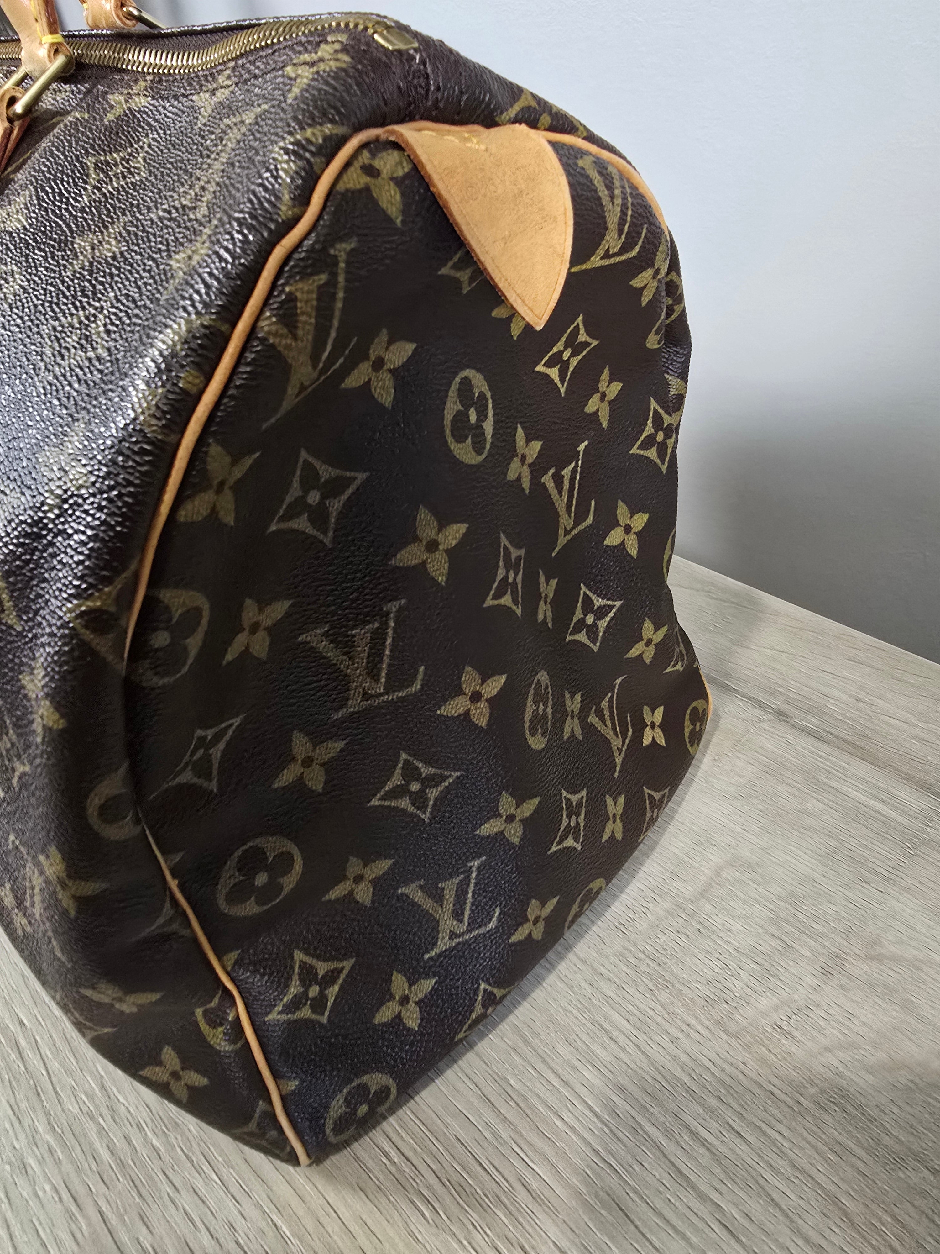 Louis Vuitton Monogram Speedy 40