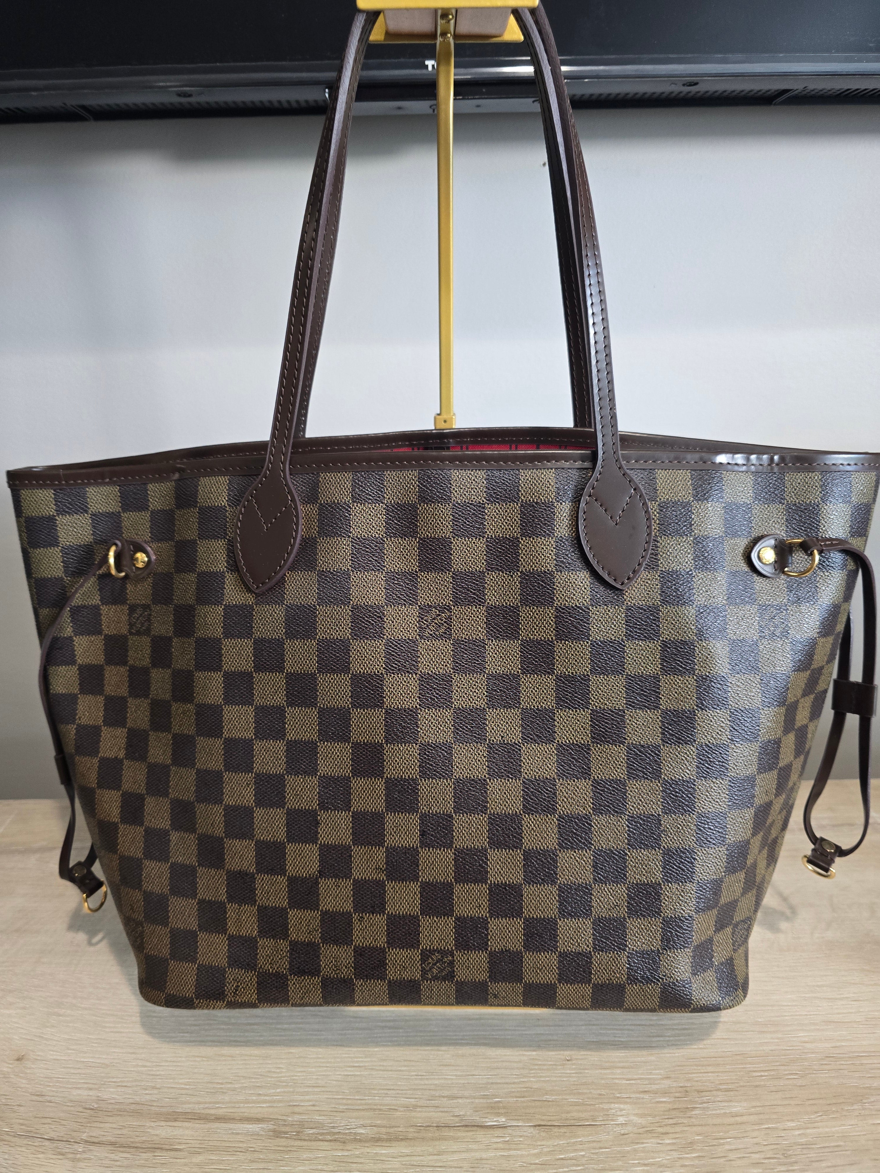 Louis Vuitton Damier Ebene Neverfull MM