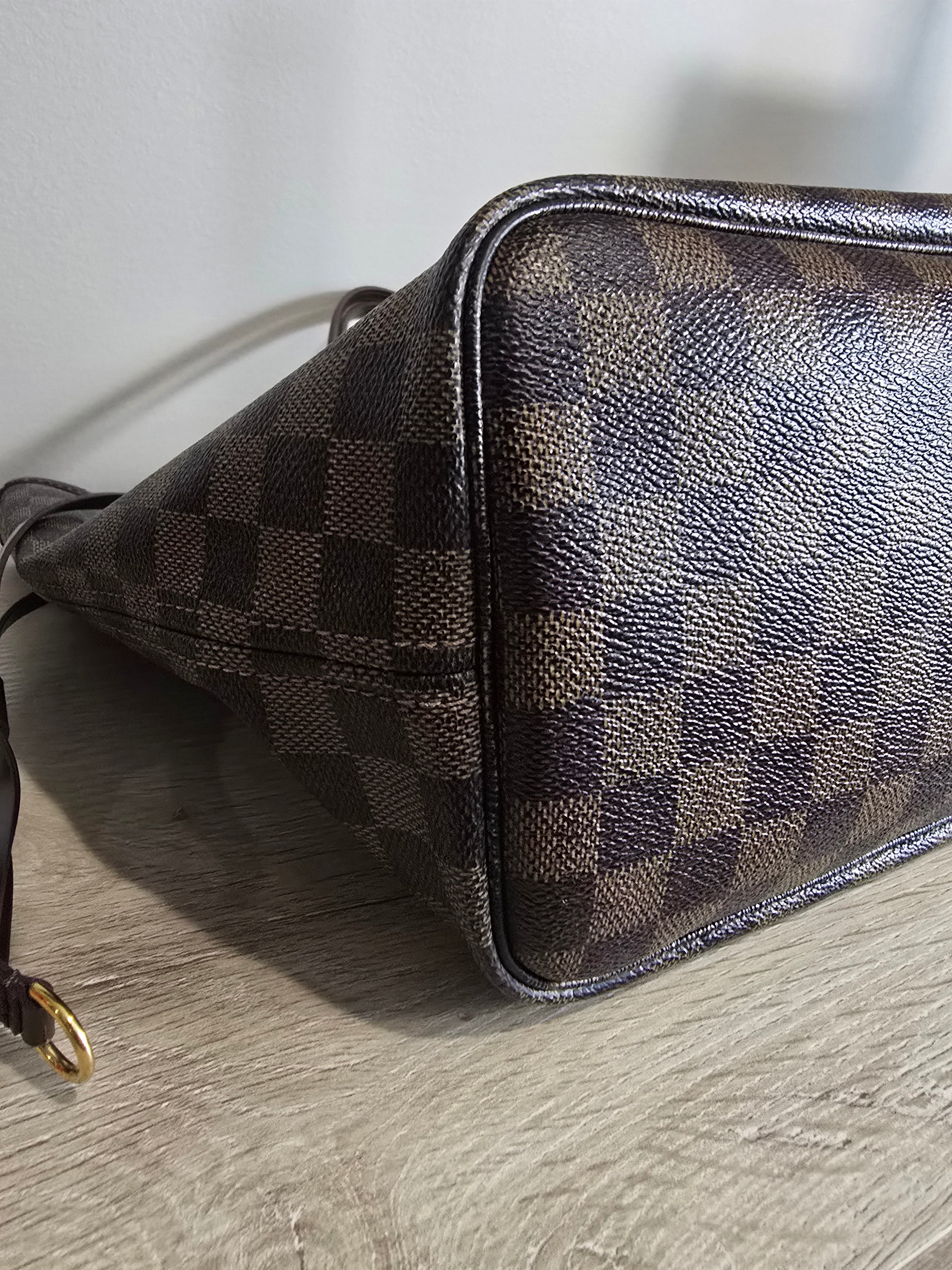 Louis Vuitton Damier Ebene Neverfull MM