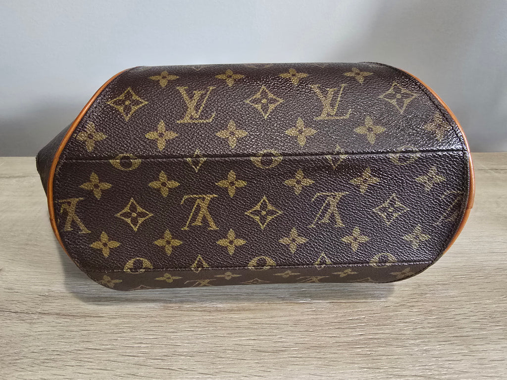 Louis Vuitton Monogram Ellipse MM