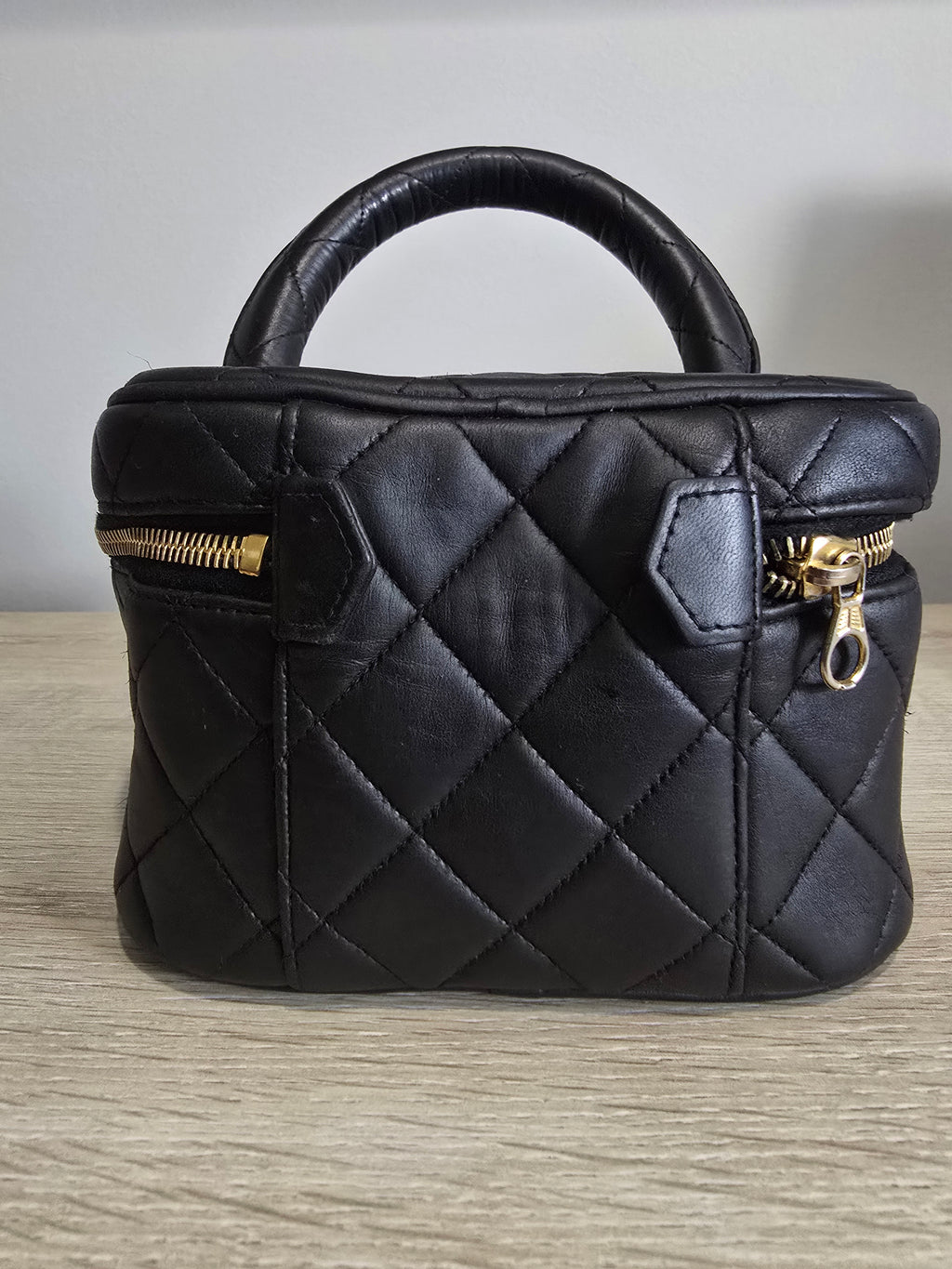 Chanel Vintage Vanity Bag Black Quilted Lambskin Gold Hardware