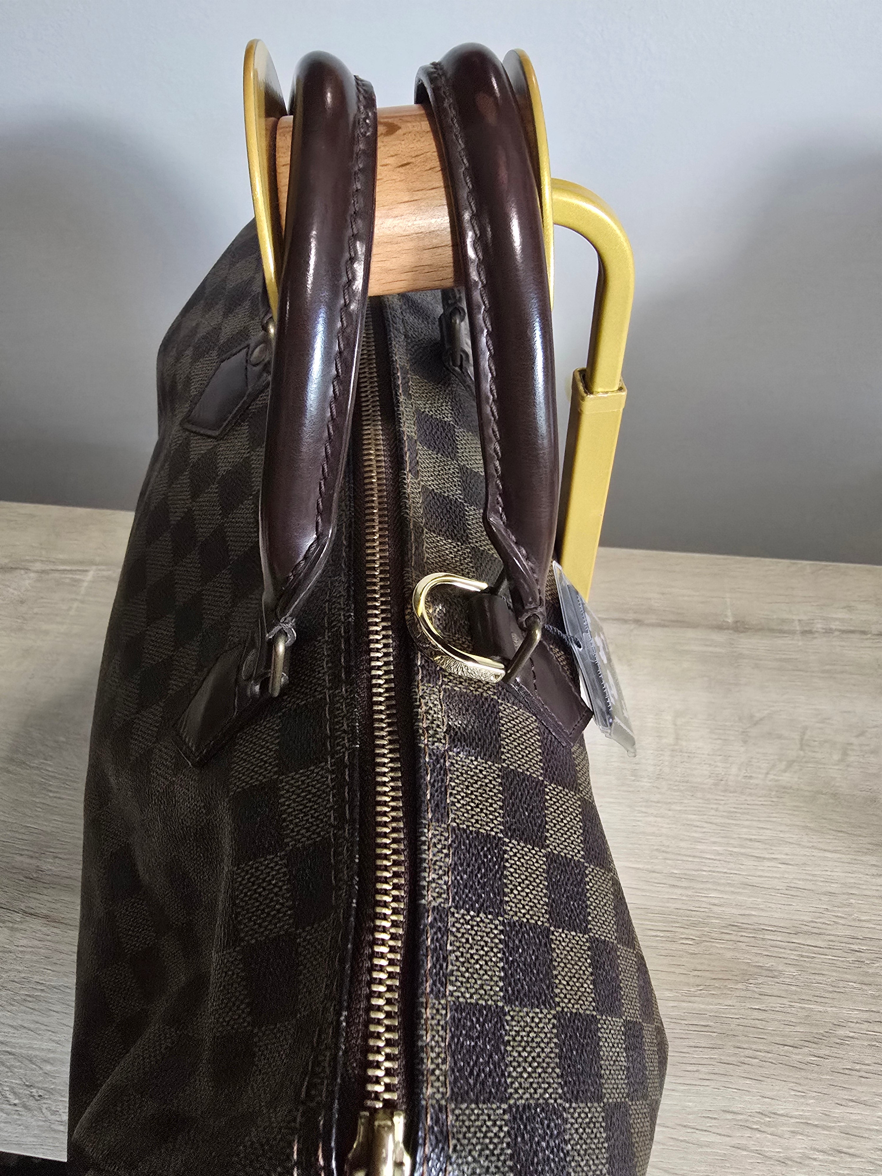 Louis Vuitton Damier Ebene Speedy 35