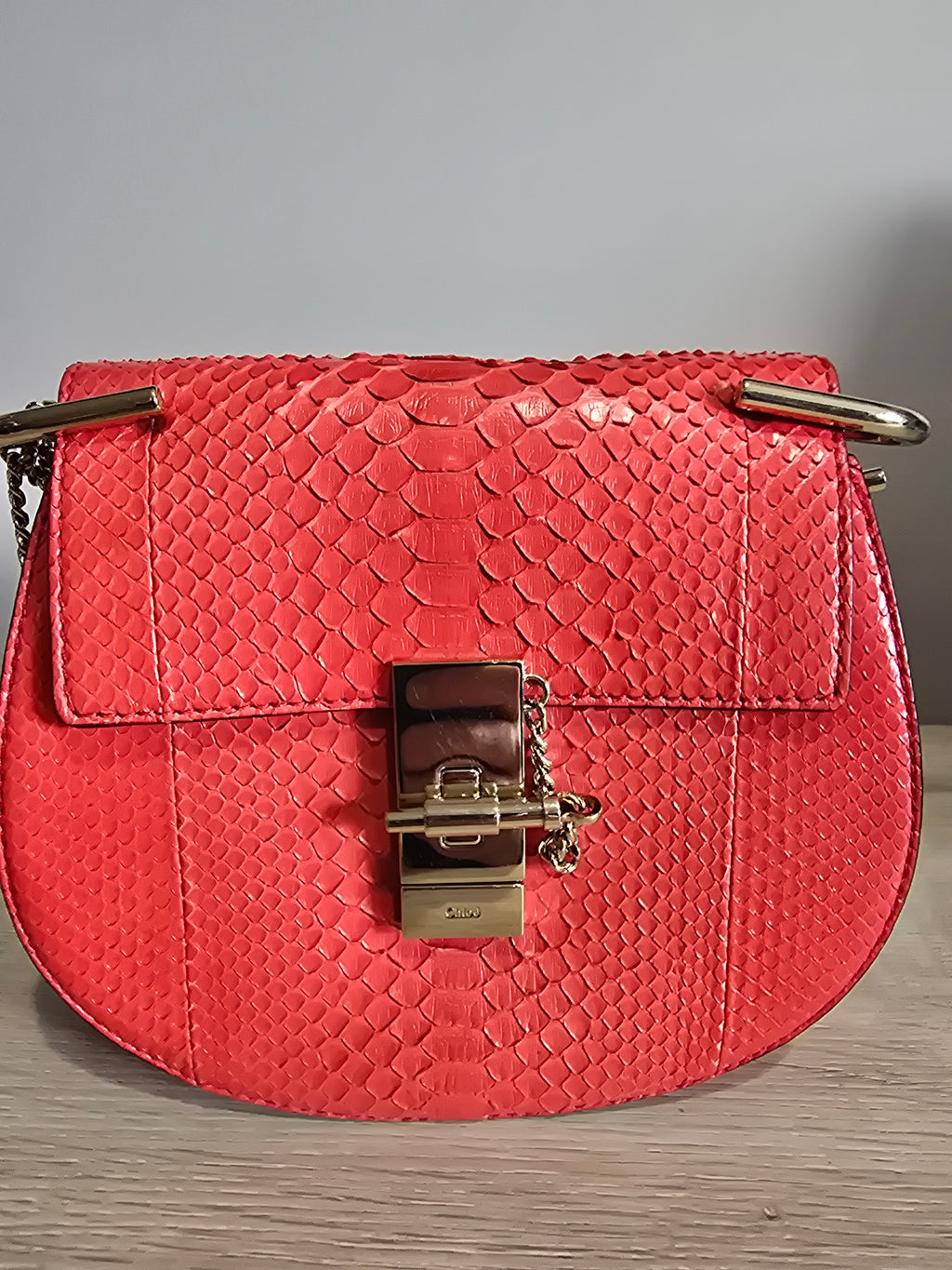 Chloé Drew Small Crossbody Bag Python Red Gold Hardware