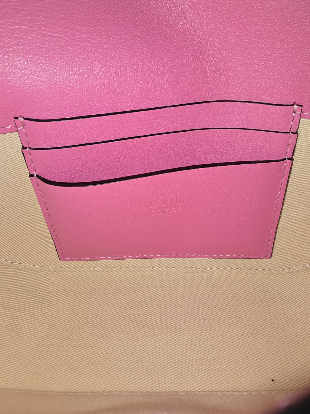 Valentino Garavani Locò Small Shoulder Bag Pink