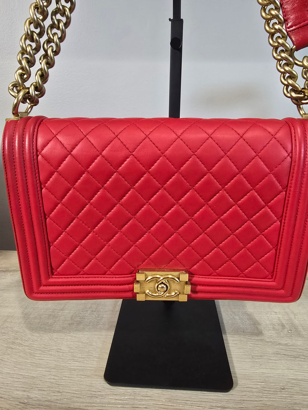 Chanel Caviar Quilted Medium Boy Bag Red Gold Hardware