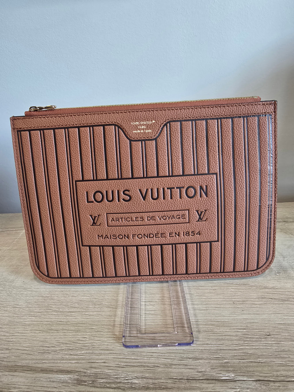 Louis Vuitton Neverfull Inside Out MM Pouch Tan Calfskin