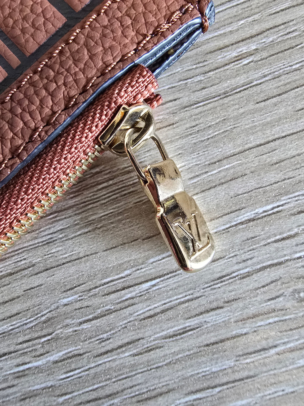 Louis Vuitton Neverfull Inside Out MM Pouch Tan Calfskin