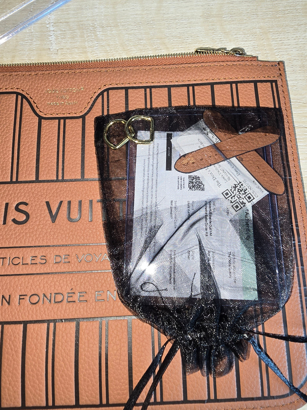 Louis Vuitton Neverfull Inside Out MM Pouch Tan Calfskin