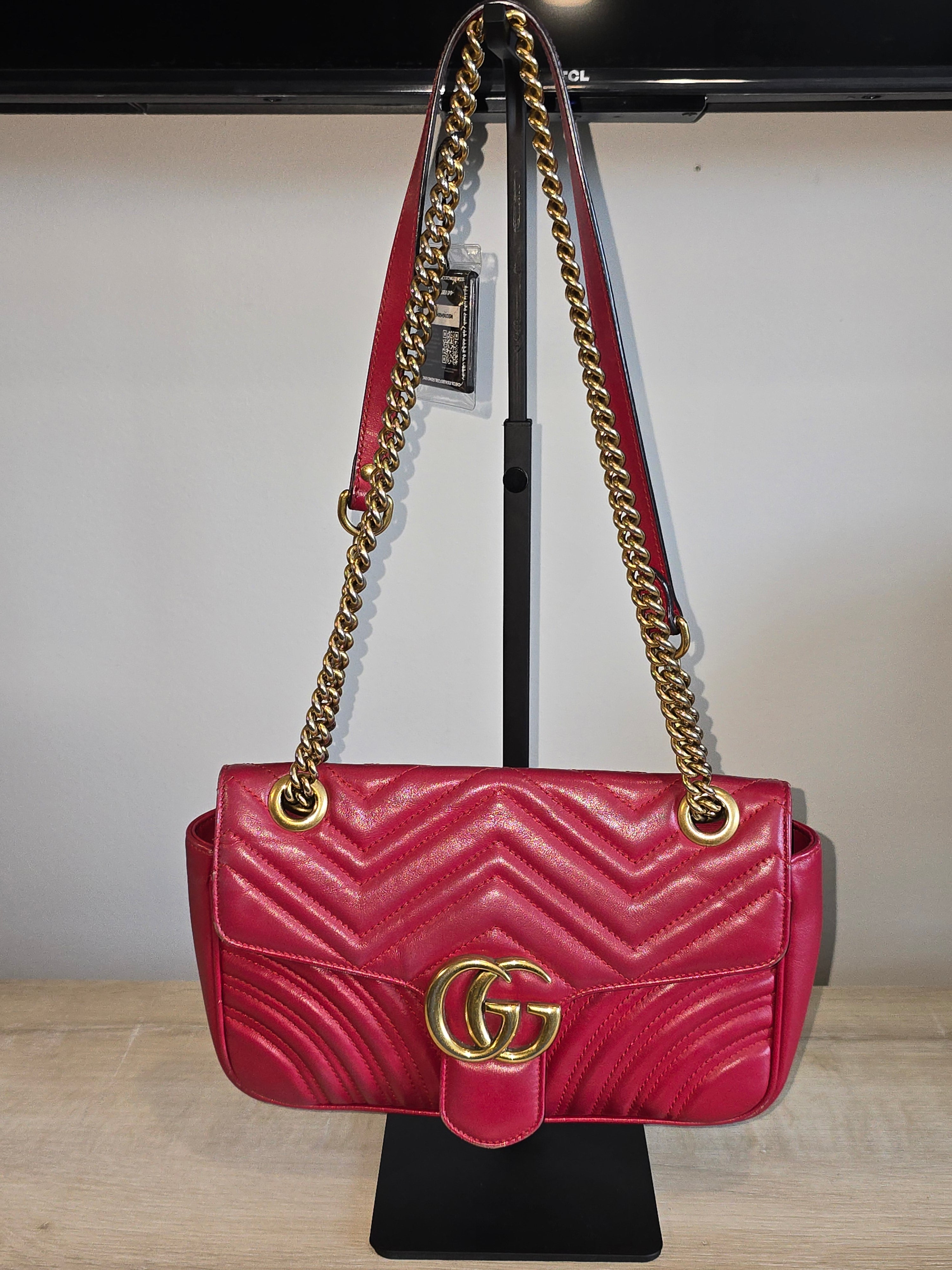Gucci GG Marmont Medium Matelassé Leather Flap Bag Red Gold Hardware