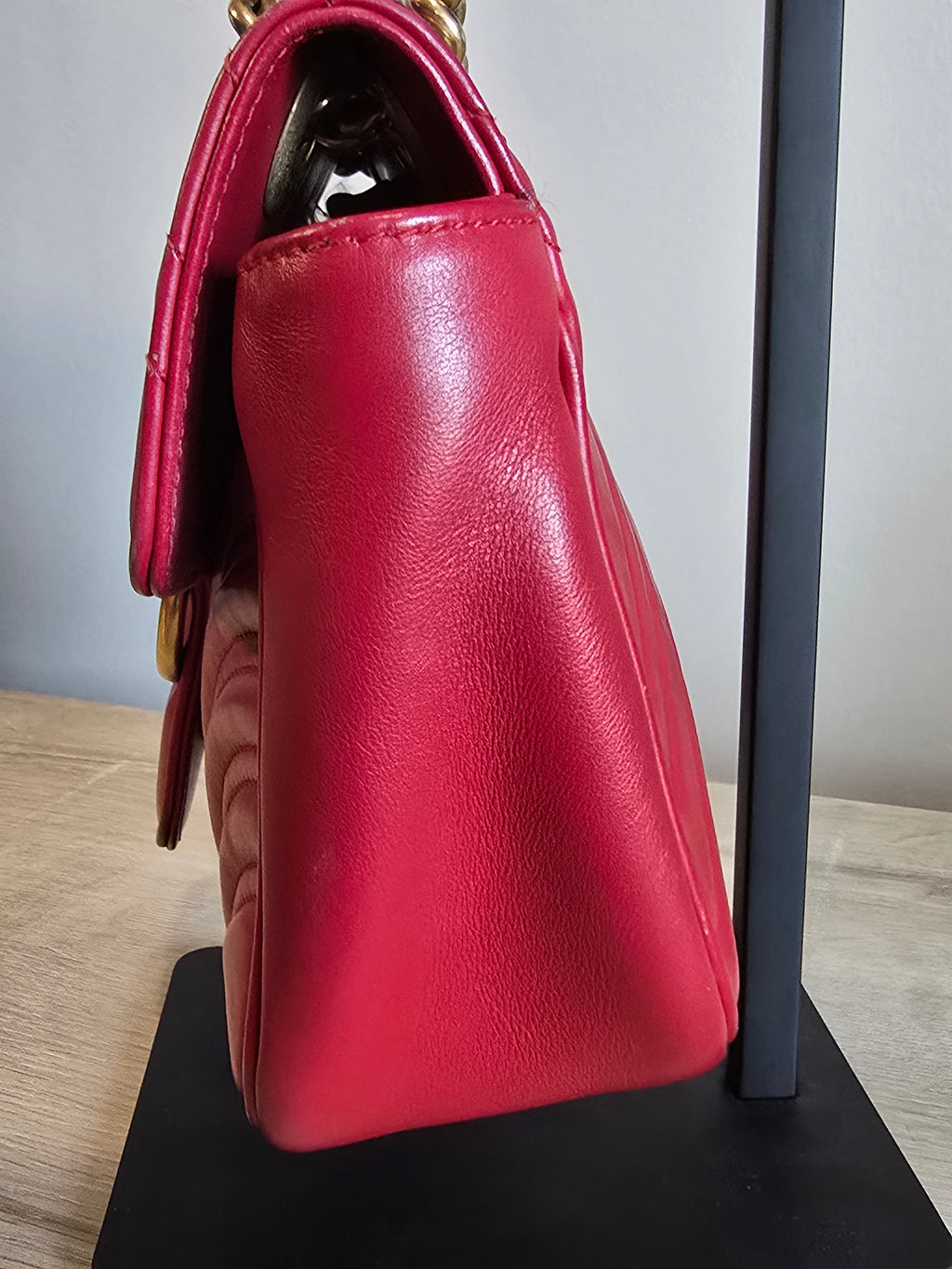 Gucci GG Marmont Medium Matelassé Leather Flap Bag Red Gold Hardware