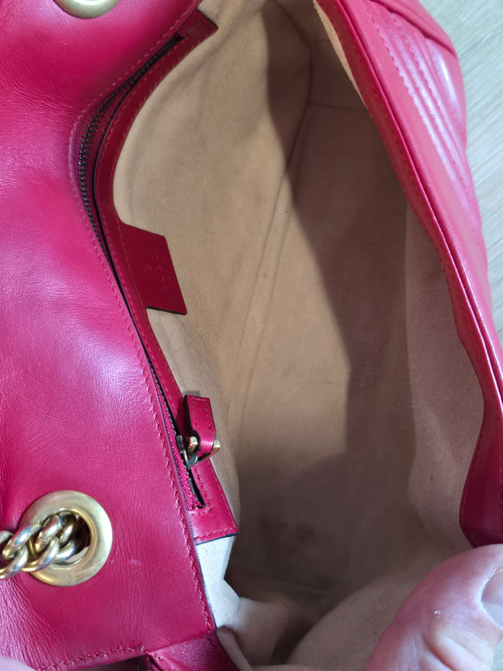Gucci GG Marmont Medium Matelassé Leather Flap Bag Red Gold Hardware