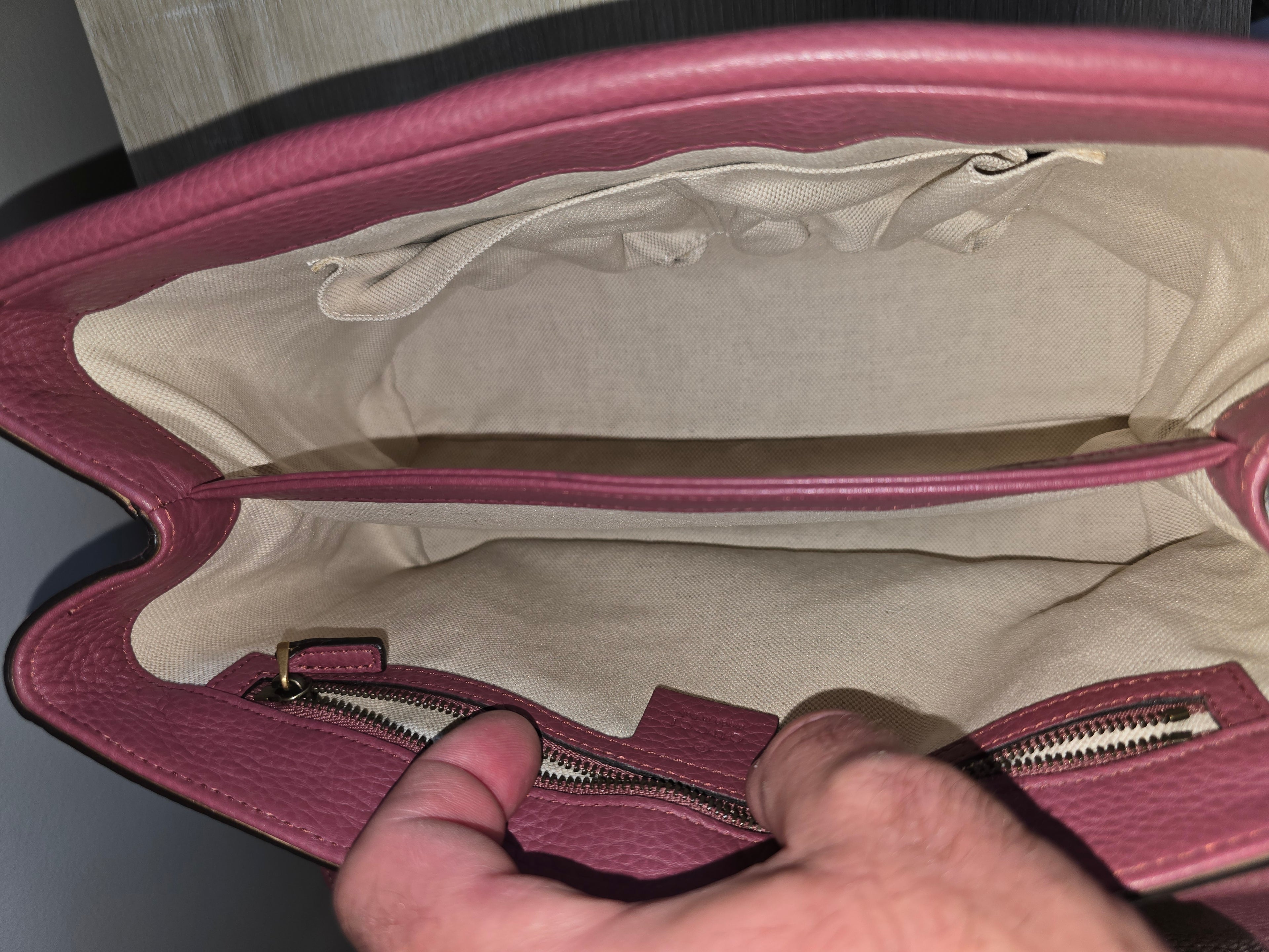 Gucci GG Marmont Medium Shoulder Bag Dark Mauve Matelassé Leather Gold Hardware