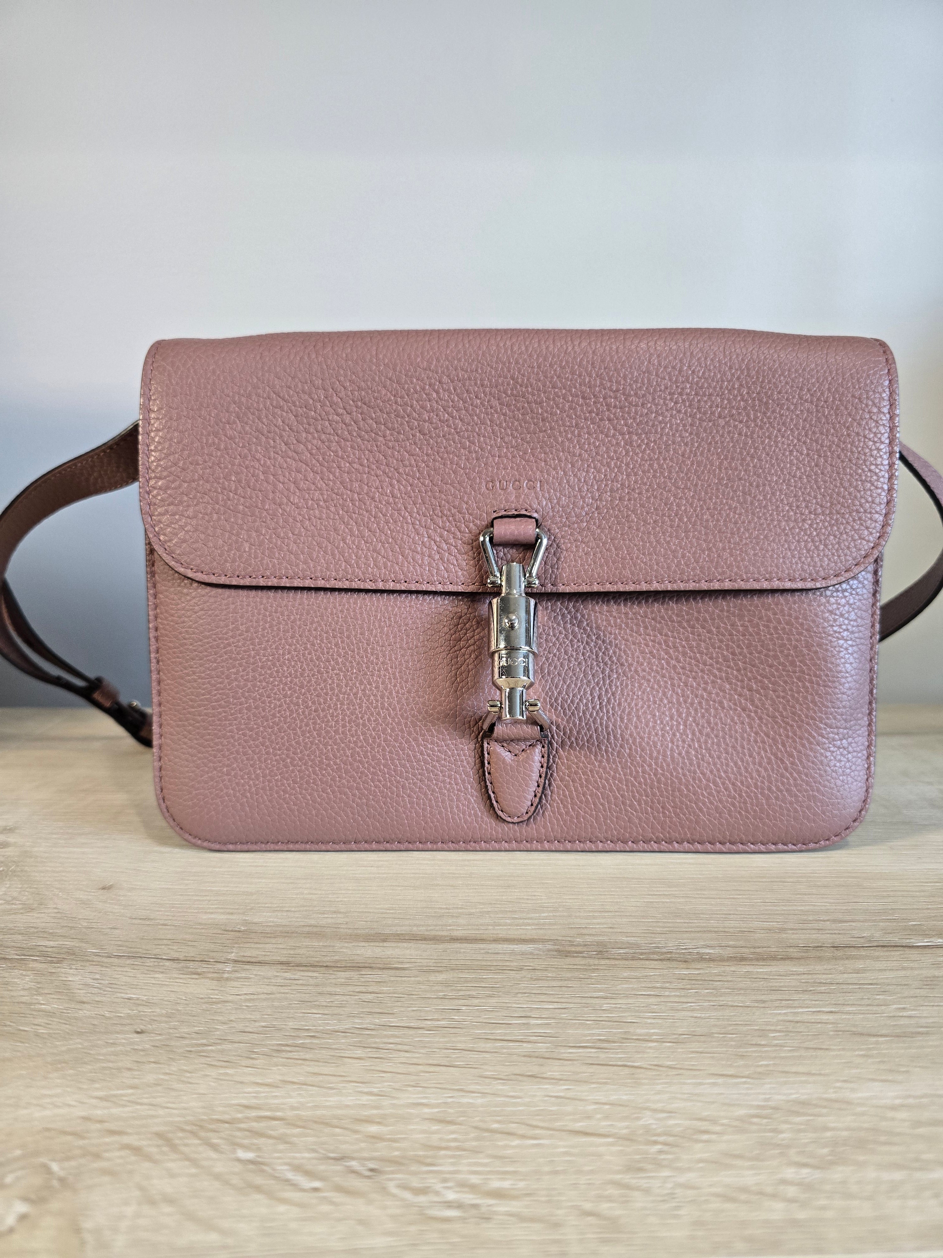 Gucci Jackie Soft Flap Shoulder Bag Pink Pebbled Leather Silver Hardware
