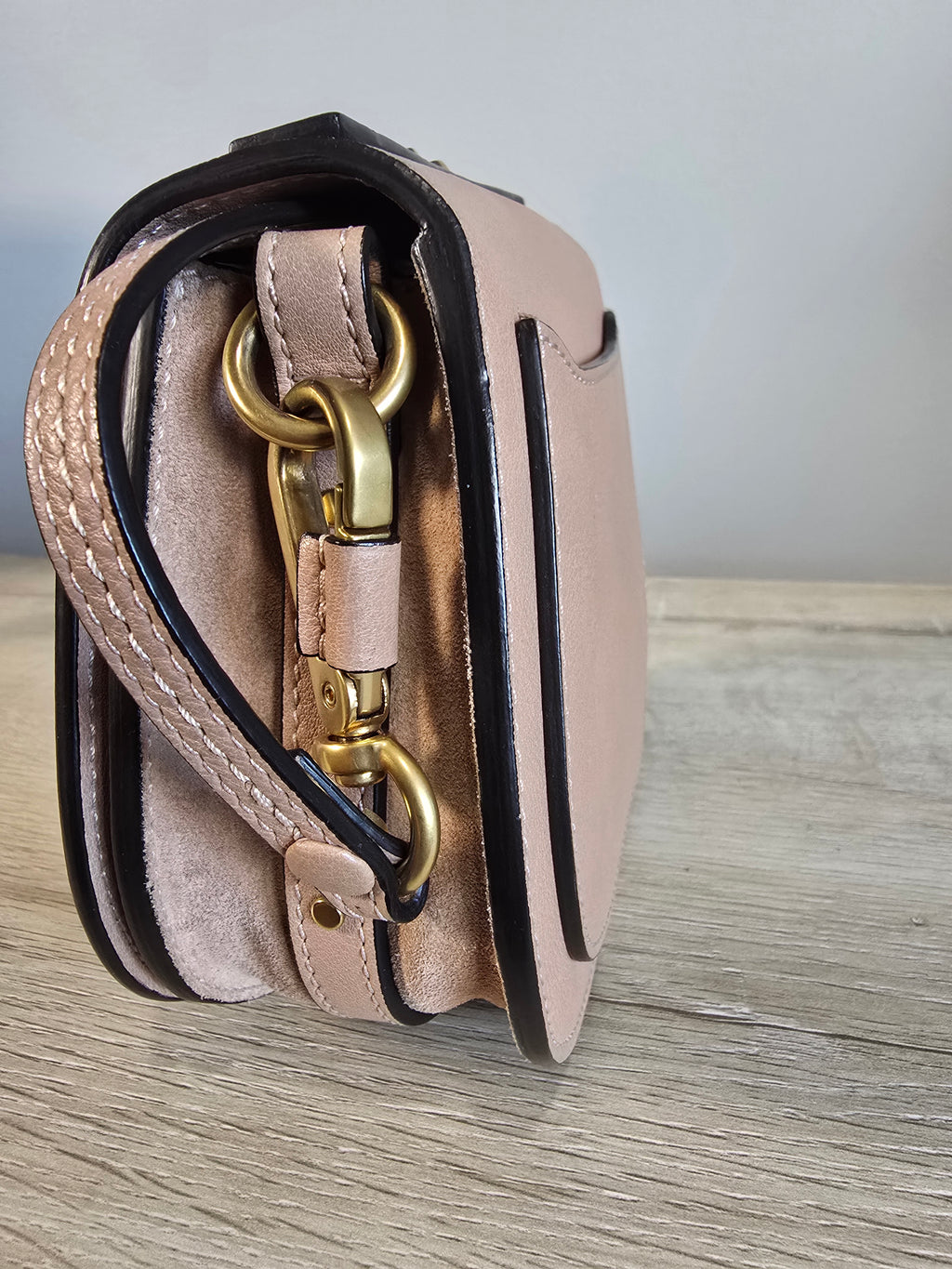 Chloé Small Nile Bracelet Bag Pink Leather Suede Gold Hardware