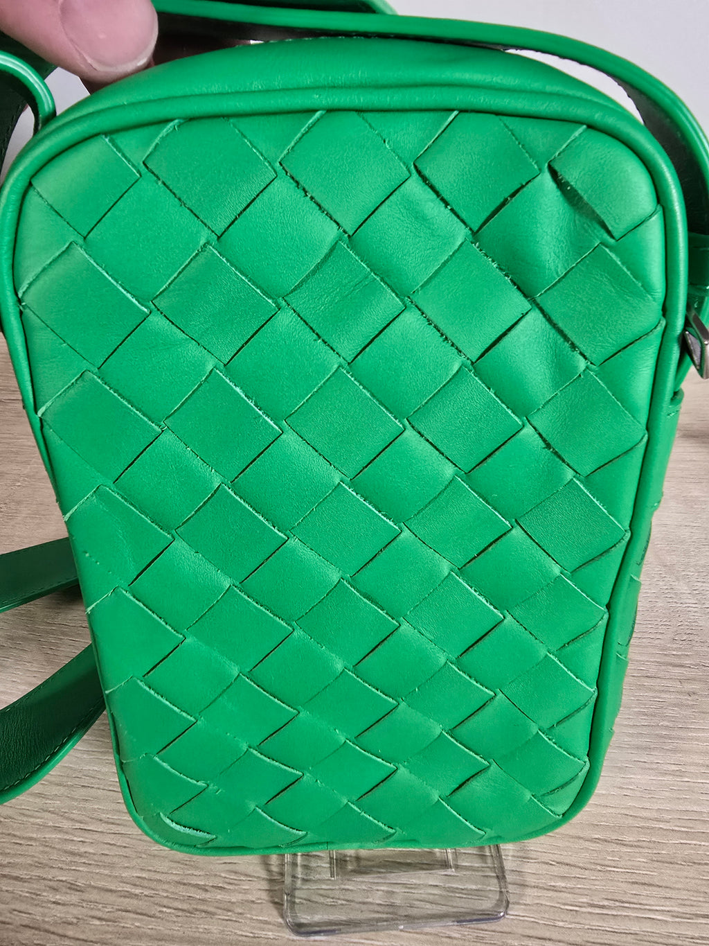 Bottega Veneta Intrecciato Zipped Phone Pouch Kelly Green Silver Hardware